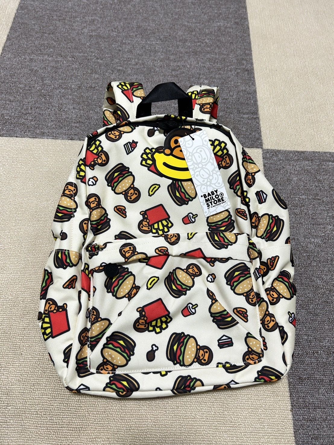 Bape NEW BABY MILO MEDIUM hamburger BACKPACK Size ONE SIZE - 7 Thumbnail