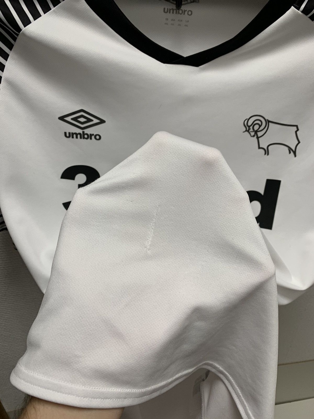 Umbro Derby country umbro vintage soccer jersey 2xl xxl Size US XXL / EU 58 / 5 - 7 Thumbnail