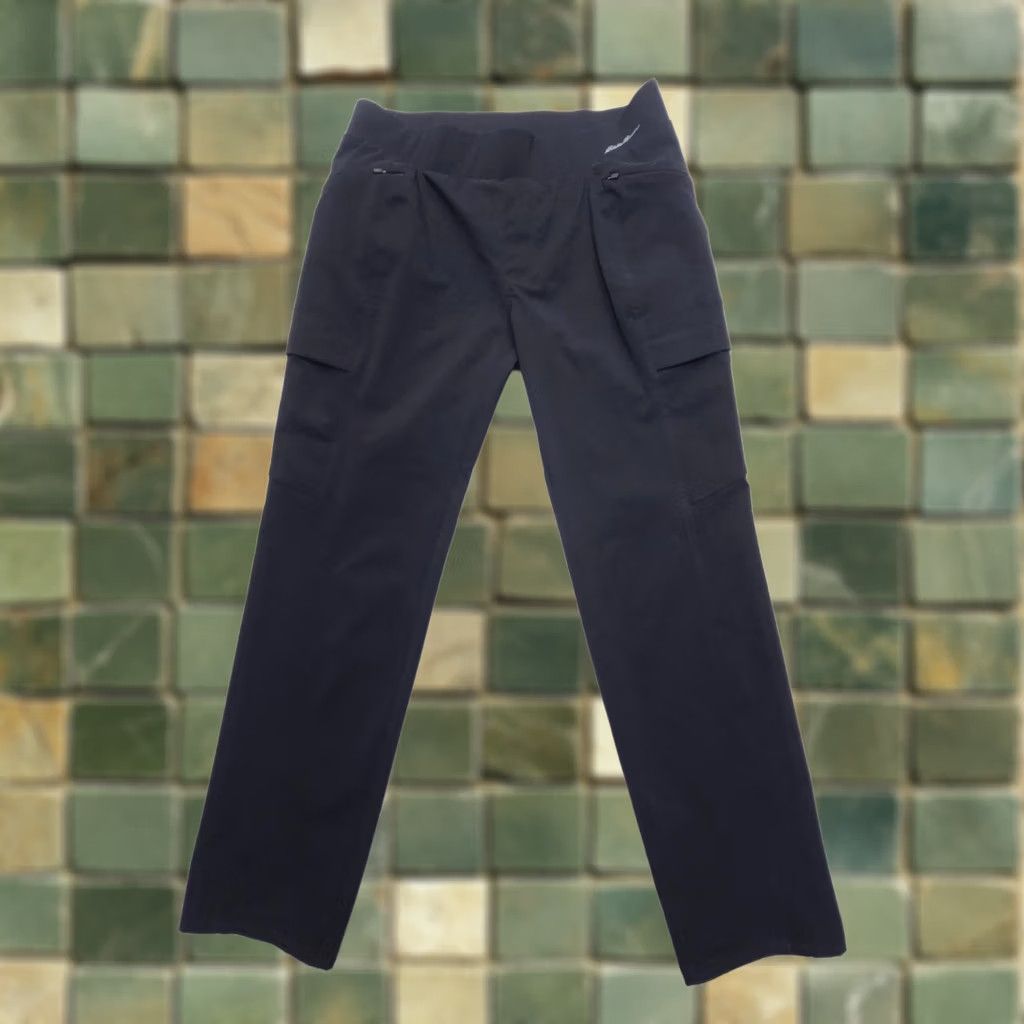 Eddie Bauer Eddie Bauer Womens Pants Black Size 4 Stretch Ankle Pull On Pockets Travel Size 27" / US 4 / IT 40 - 1 Thumbnail