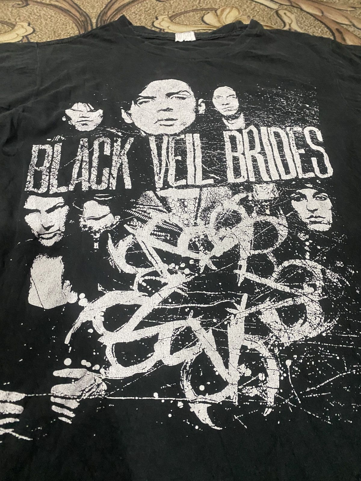 Band Tees × Vintage vtg black veil brides band tees Size US S / EU 44-46 / 1 - 2 Thumbnail