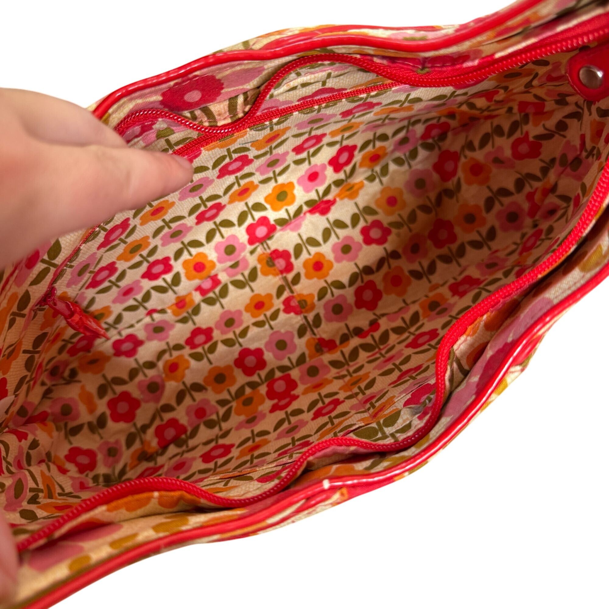Vera Bradley Vera Bradley Frill Folkloric Patent Strap Hobo Purse Size ONE SIZE - 7 Thumbnail