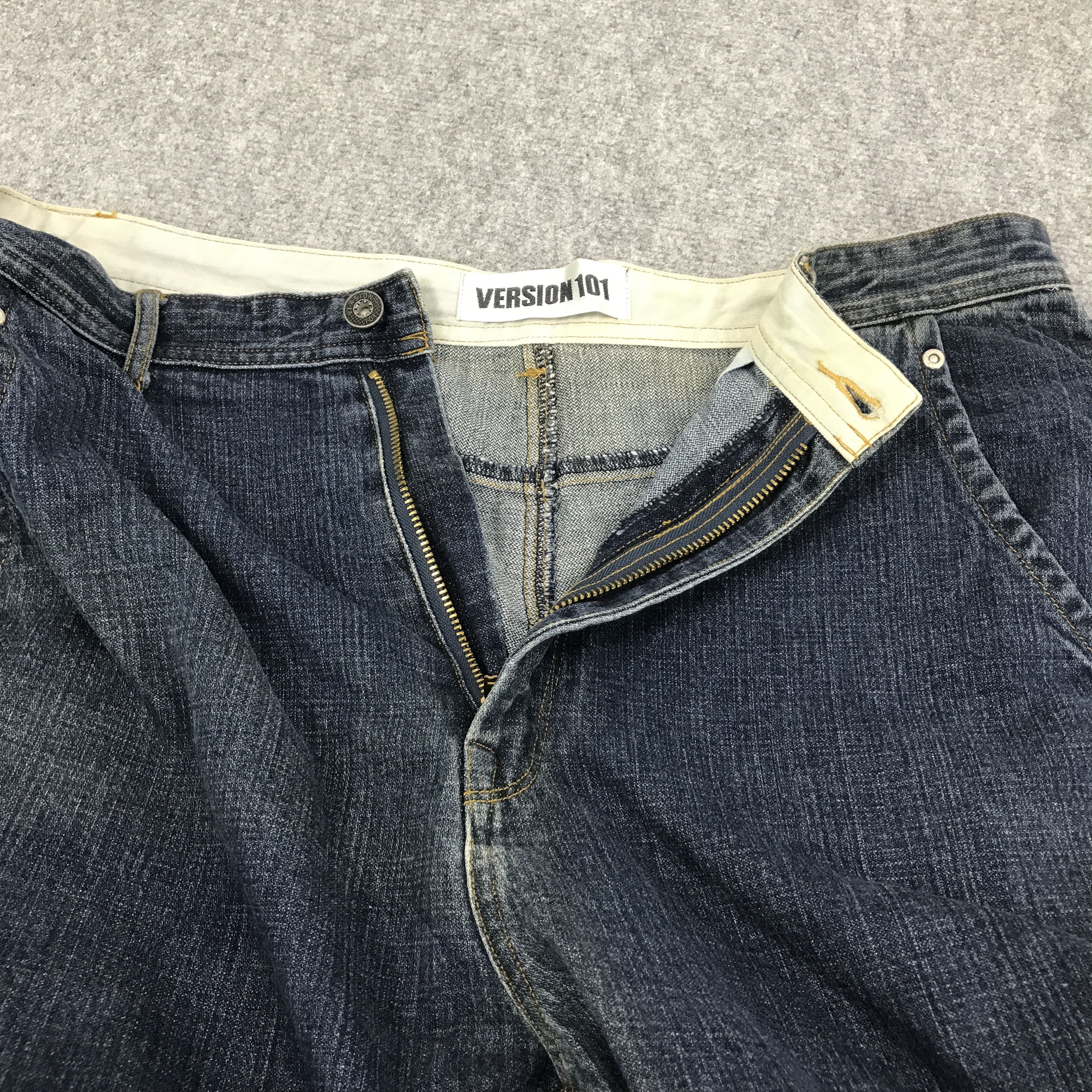 Japanese Brand Version101 japanese brand baggy jean pants Size US 34 / EU 50 - 7 Thumbnail