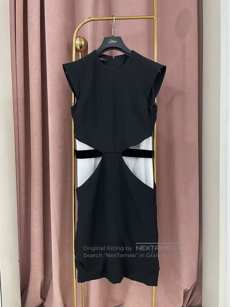 Givenchy Givenchy Black Maxi Dress with White Side Paneling Design Size M / US 6-8 / IT 42-44 - 1 Thumbnail