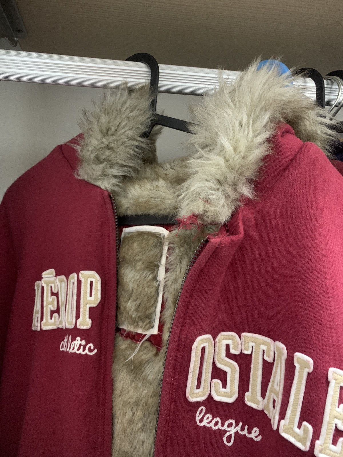Aeropostale Aeropostale Faux Fur Hood Zip Up Hoodie Size M / US 6-8 / IT 42-44 - 8 Thumbnail