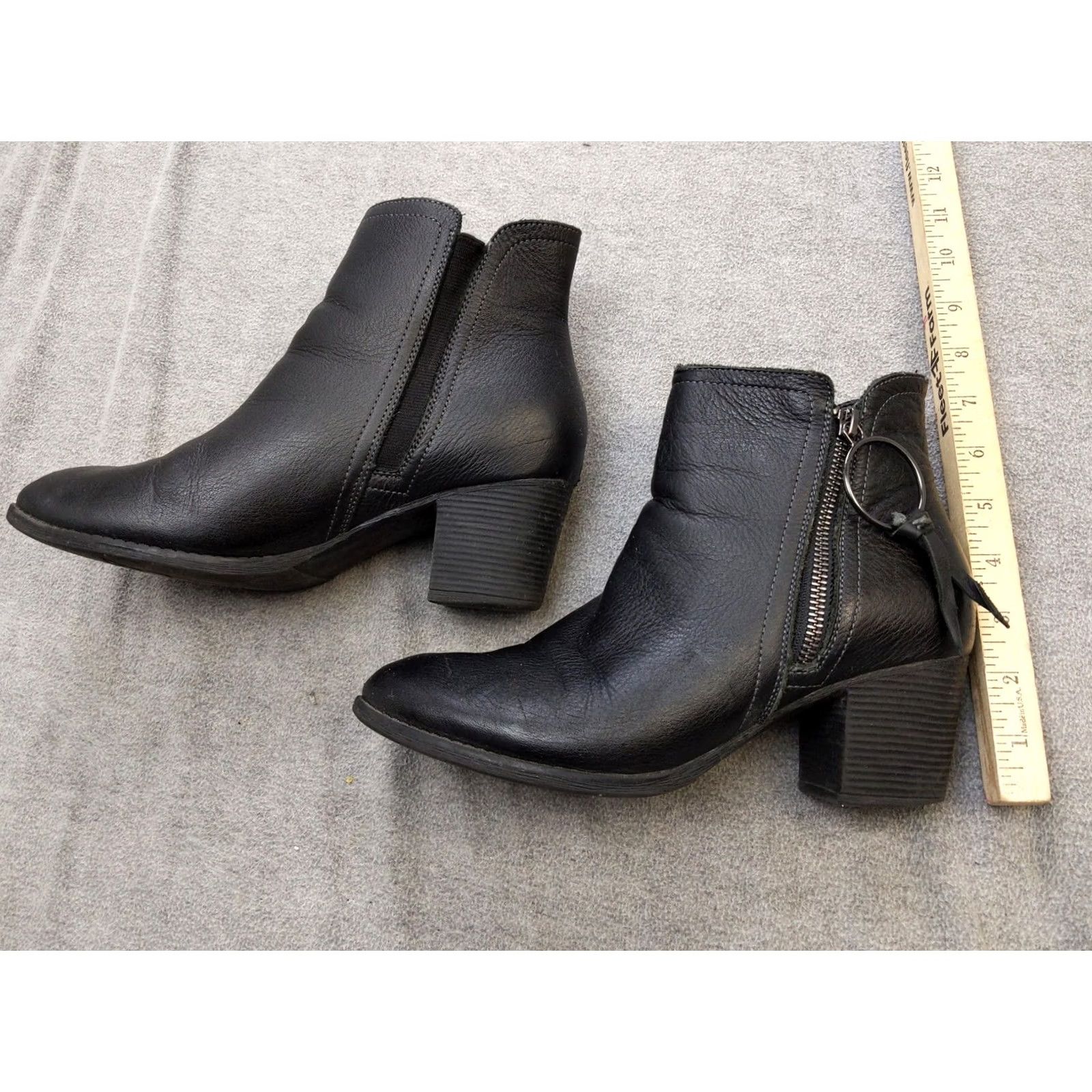 Vintage Boots Womens Size 9 39 Black Leather Ankle Zip Faux Fur Lined Block Heel Booties Size US 9 / IT 39 - 2 Thumbnail