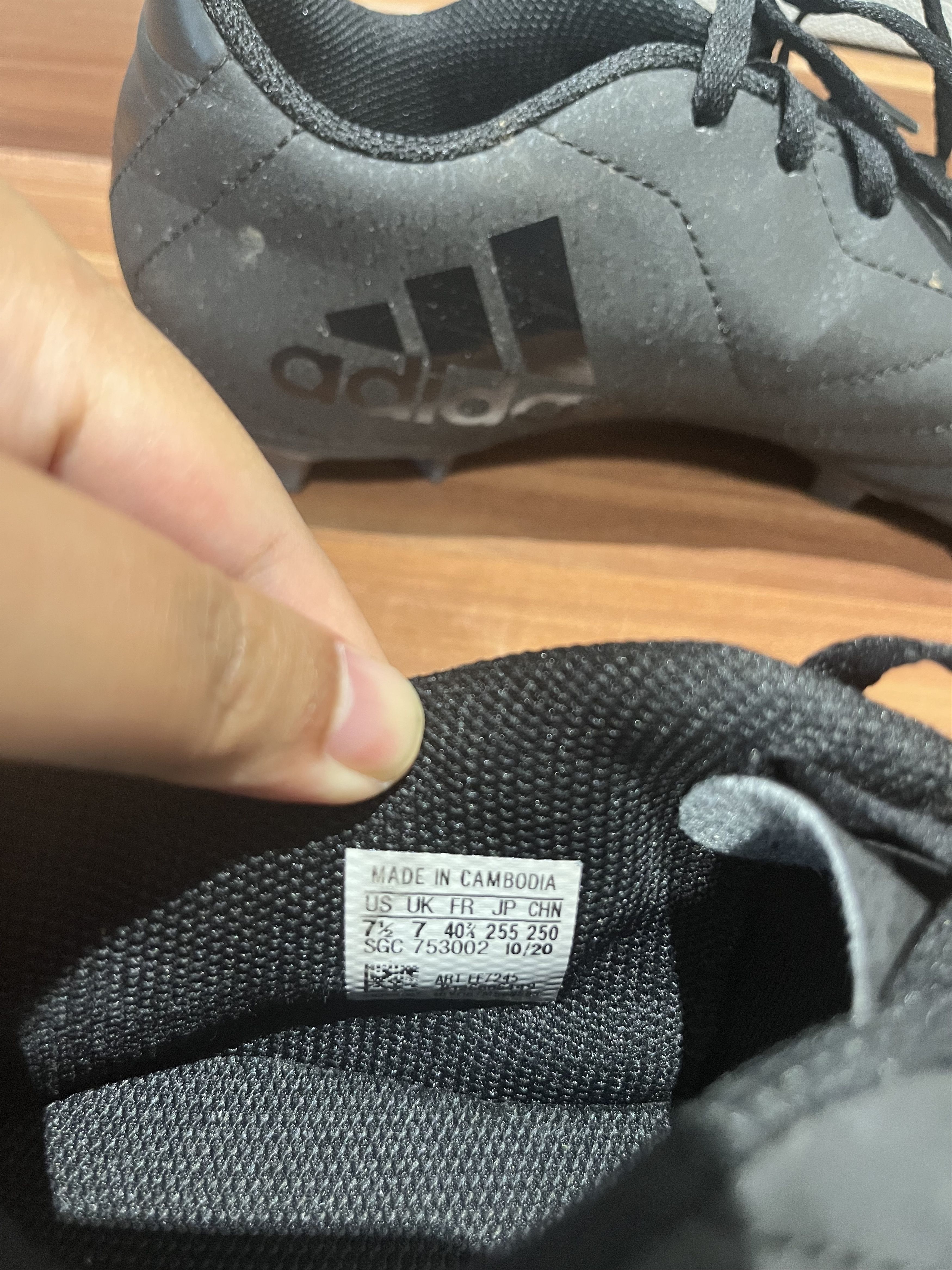 Adidas Football Boots Size US 7.5 / EU 40-41 - 5 Thumbnail