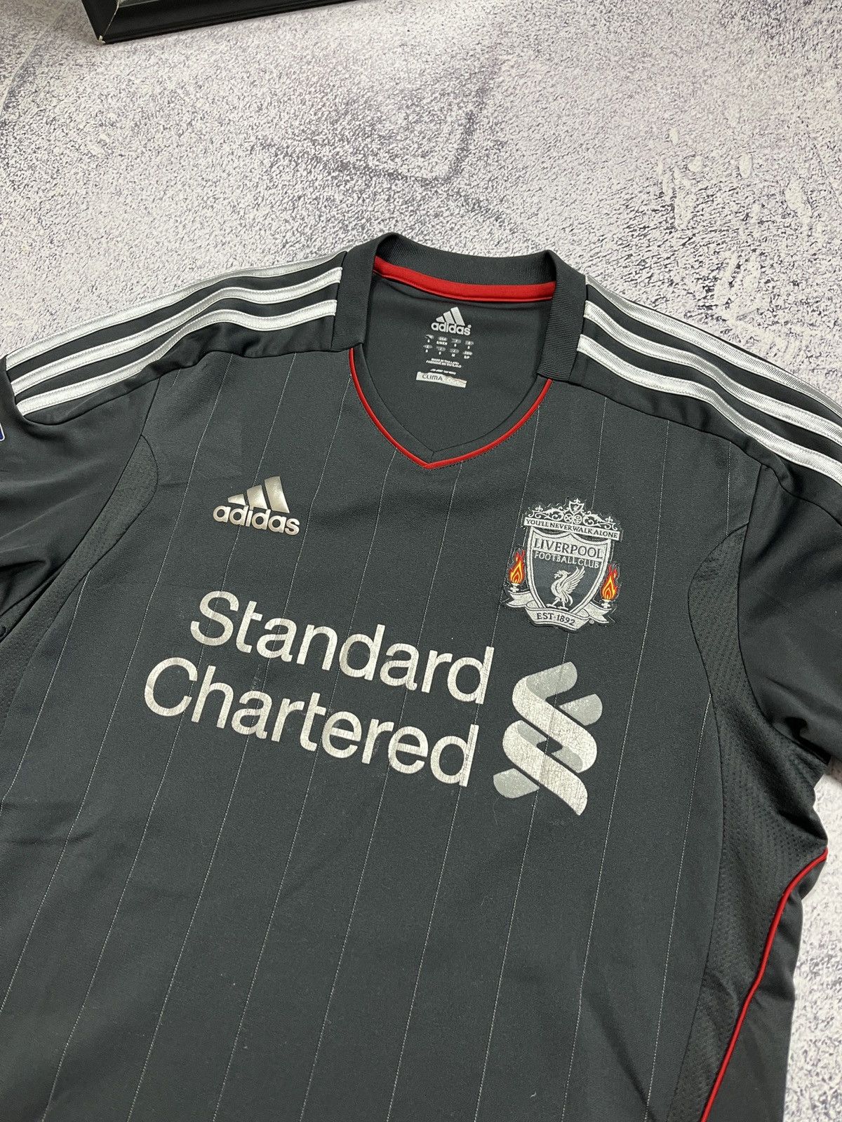 Adidas Adidas Liverpool 2011/12 Away Soccer Jersey Football Shirt Size US S / EU 44-46 / 1 - 6 Thumbnail