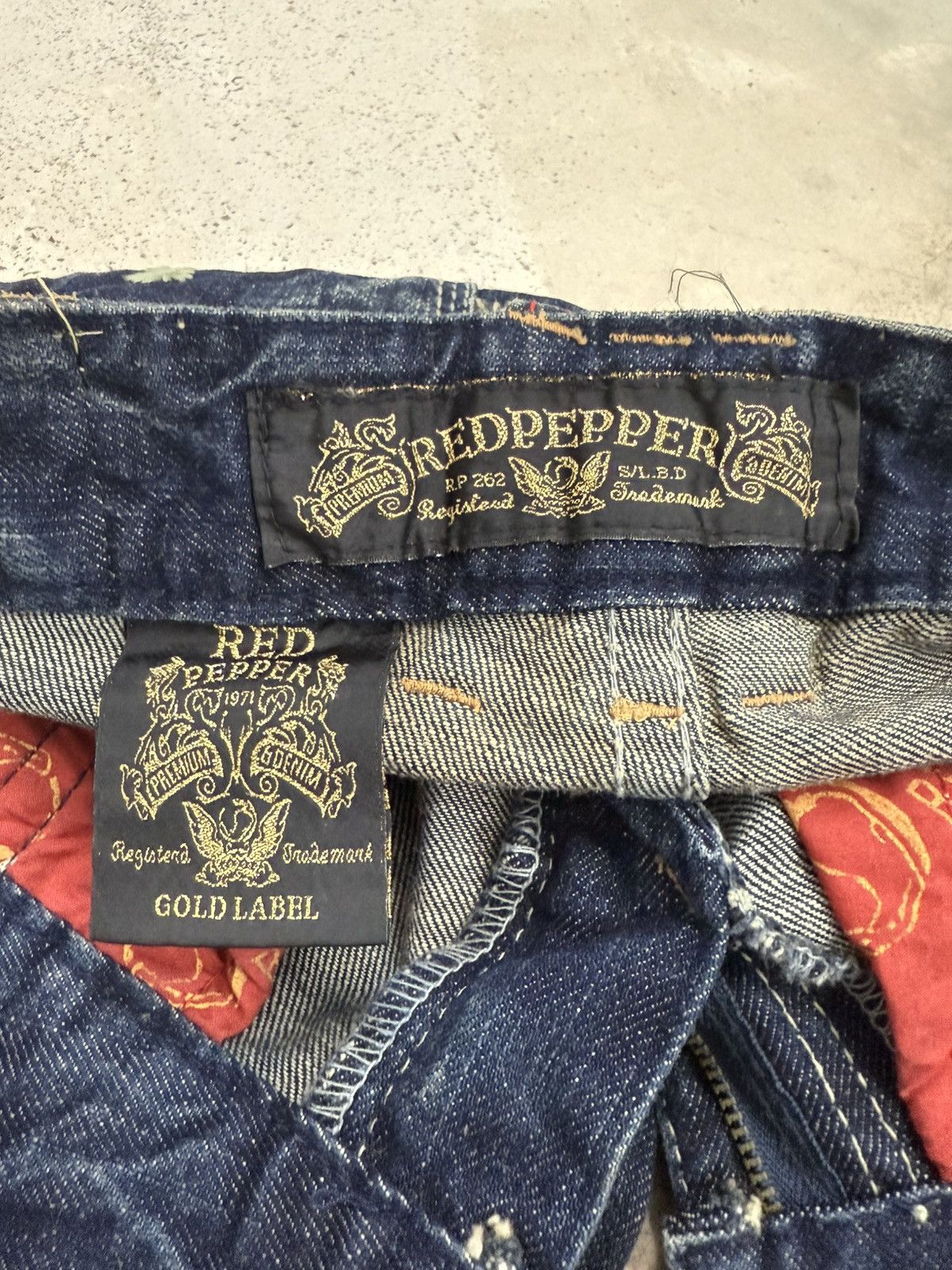 Hysteric Glamour × Japanese Brand Red Pepper Feather Wings Embroidered Lowrise Mud Flare Jeans Size US 27 - 22 Thumbnail