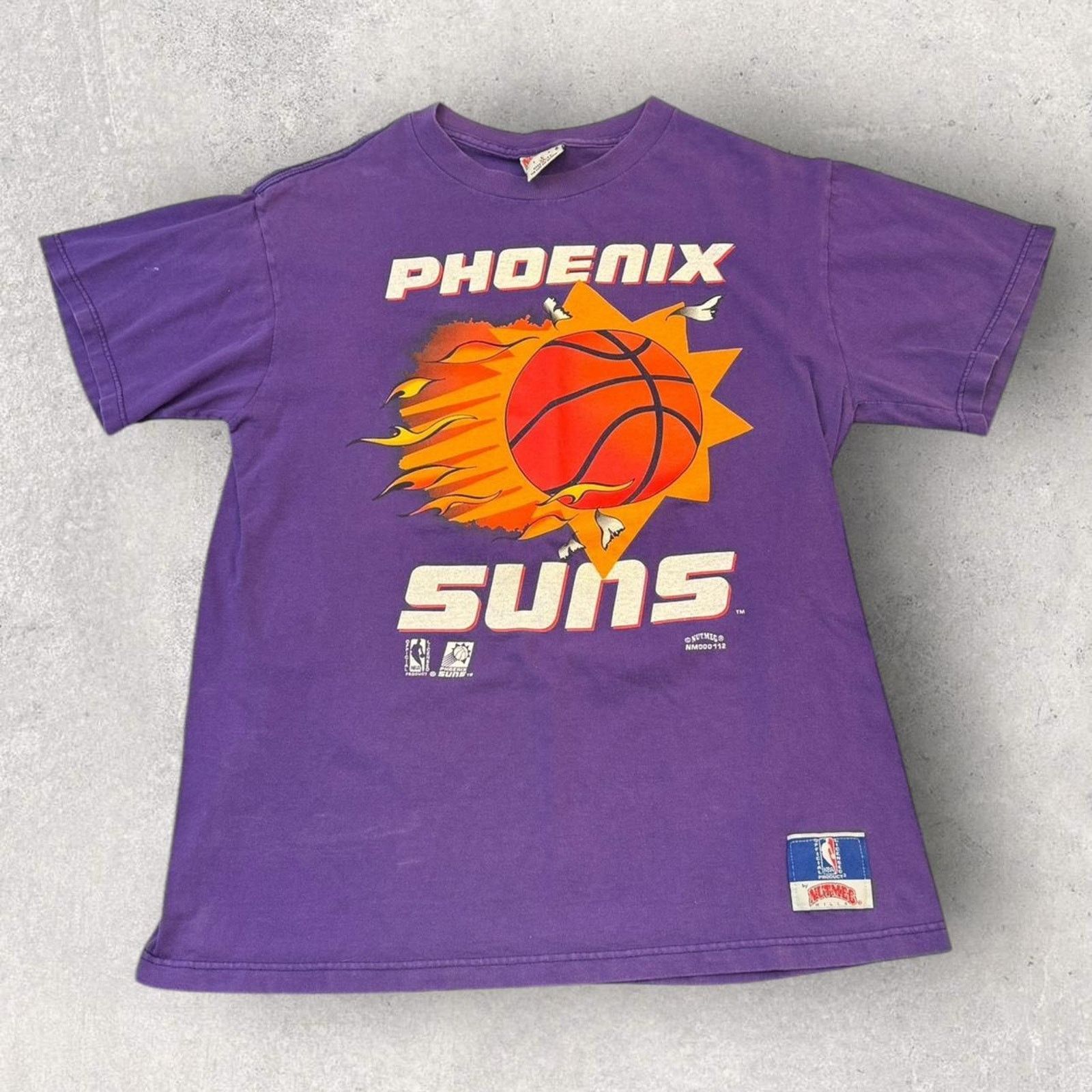 NBA × Nutmeg Vintage 90s Phoenix Suns purple graphic tee Size US XL / EU 56 / 4 - 1 Thumbnail