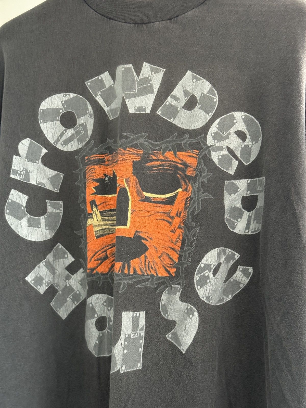 Band Tees *RARE* VINTAGE 1991 90s CROWDED HOUSE FADED BAND TEE Size US XL / EU 56 / 4 - 2 Thumbnail