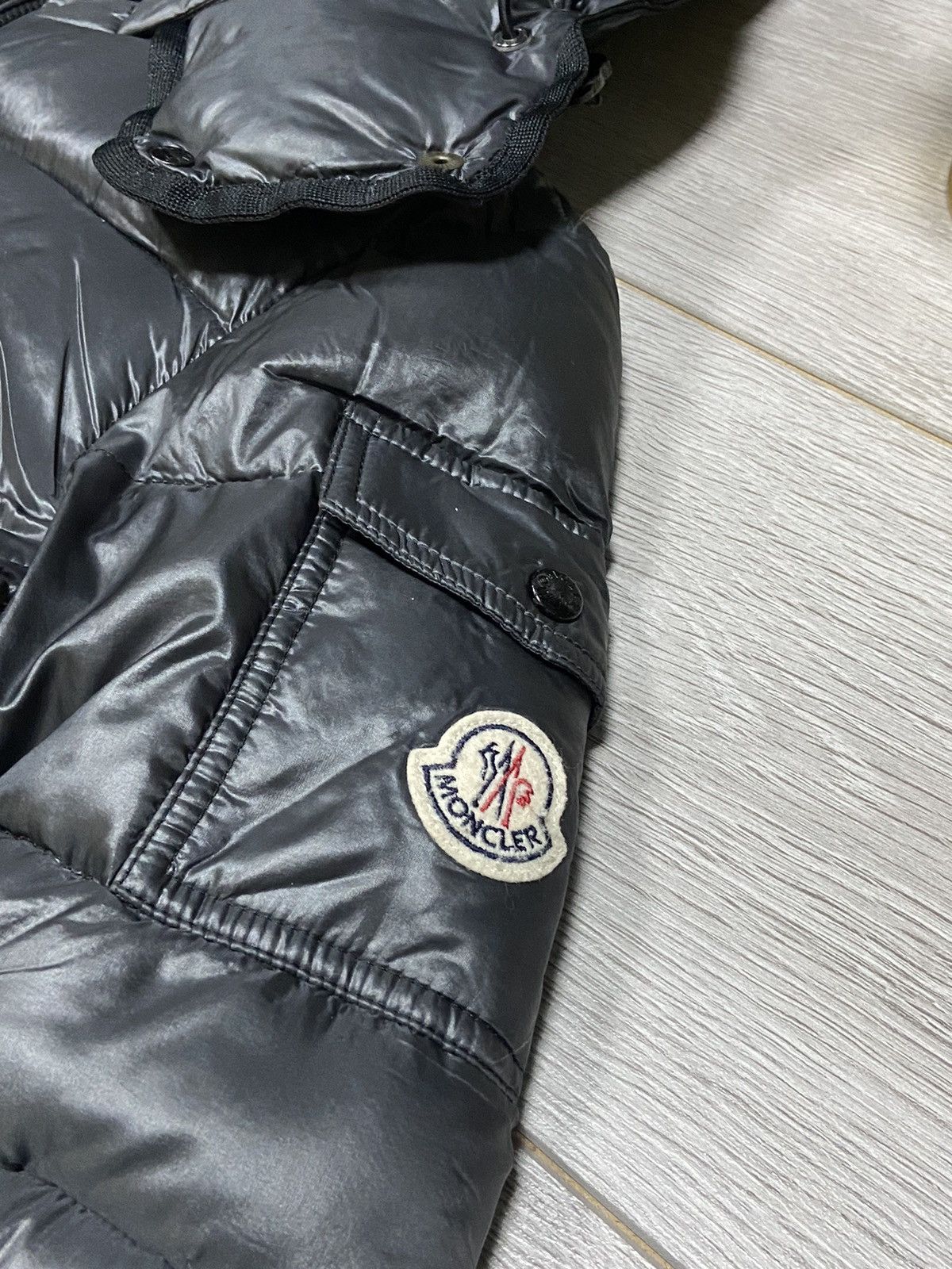Moncler Moncler Berre Giubbotto puffer down jacket Size S / US 4 / IT 40 - 4 Thumbnail