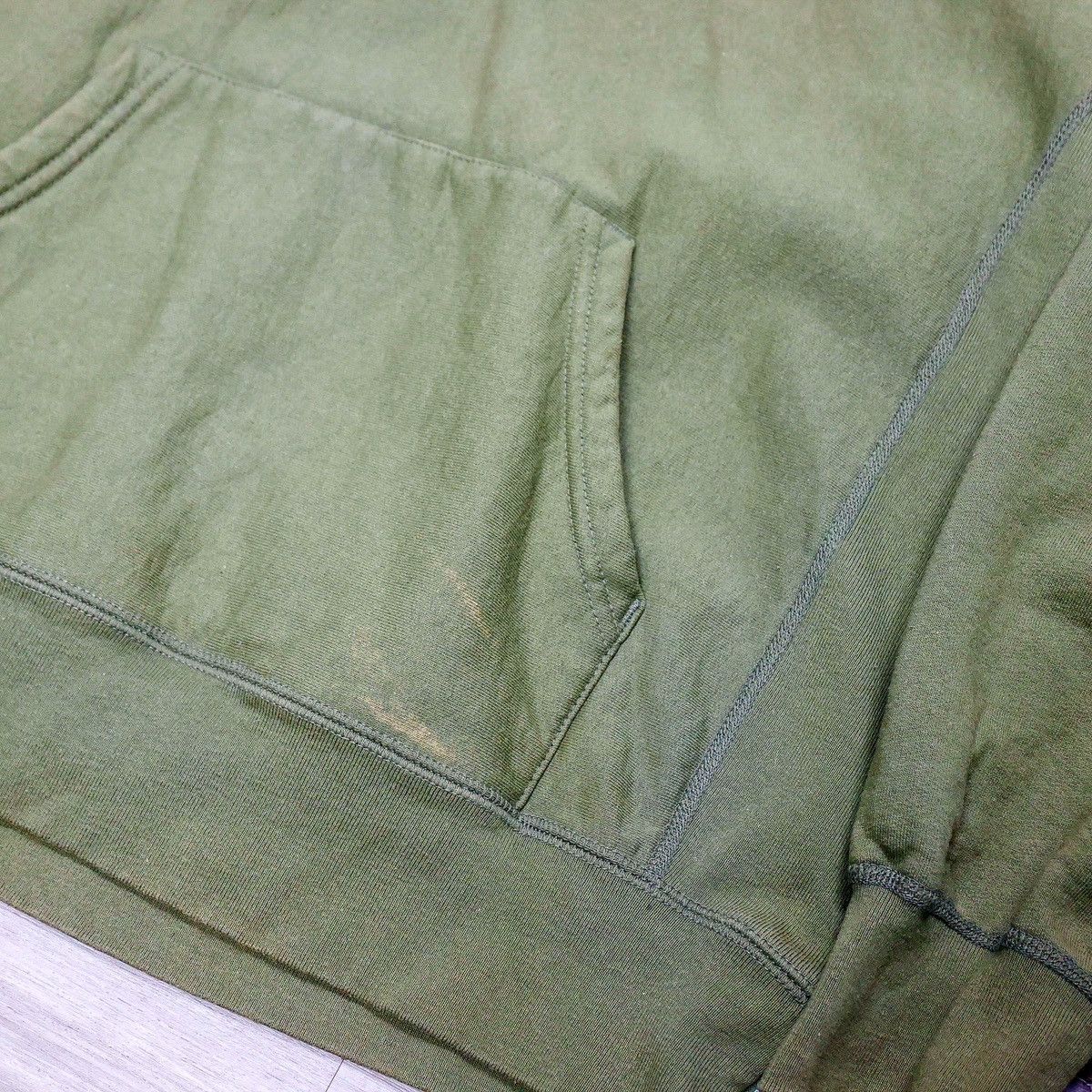 Supreme Supreme Cross Box Logo Hoodie FW20 Light Olive Size US L / EU 52-54 / 3 - 5 Thumbnail