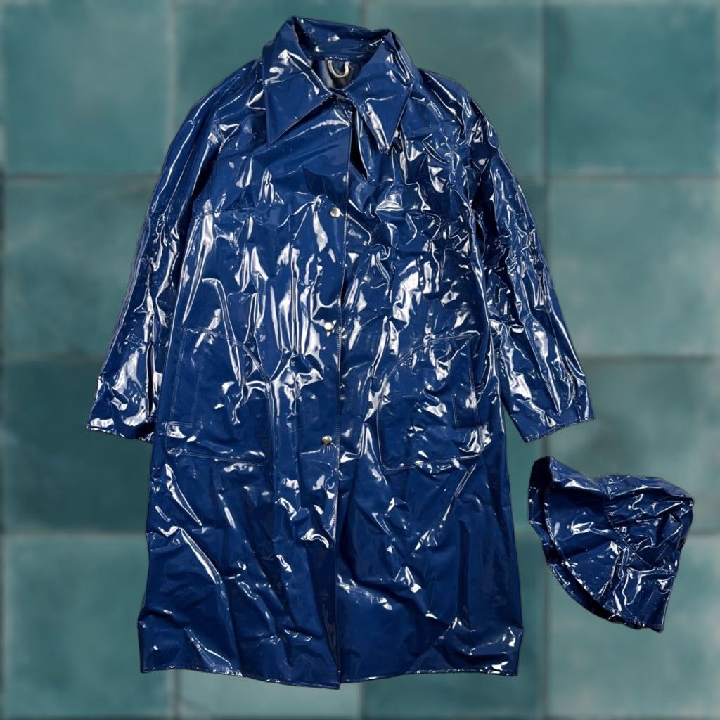 Vintage VINTAGE Liliput Womens Blue Trench Raincoat + Bucket Hat Polyester Rubber Vinyl 70s VTG Size L / US 10 / IT 46 - 1 Thumbnail
