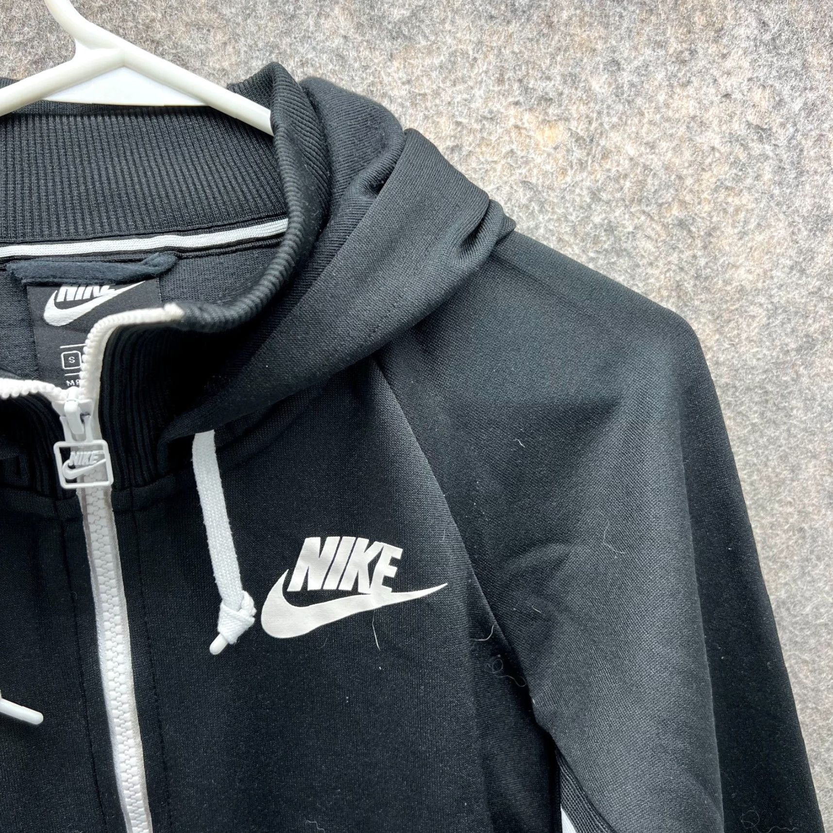 Nike VINTAGE Nike Sweater Women Small Full Zip Hoodie Jacket Swoosh VTG Black | Logo Fleece Hooded Short description kept? Size S / US 4 / IT 40 - 5 Thumbnail