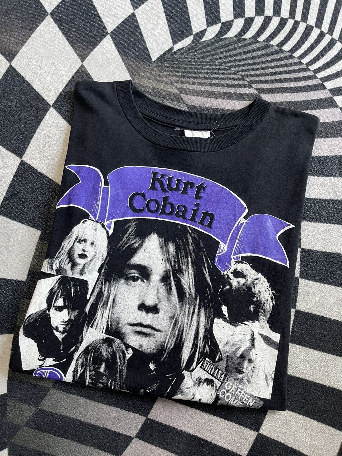 Nirvana Vintage Kurt Cobain 90s T Shirt XL Size US XL / EU 56 / 4 - 10 Thumbnail