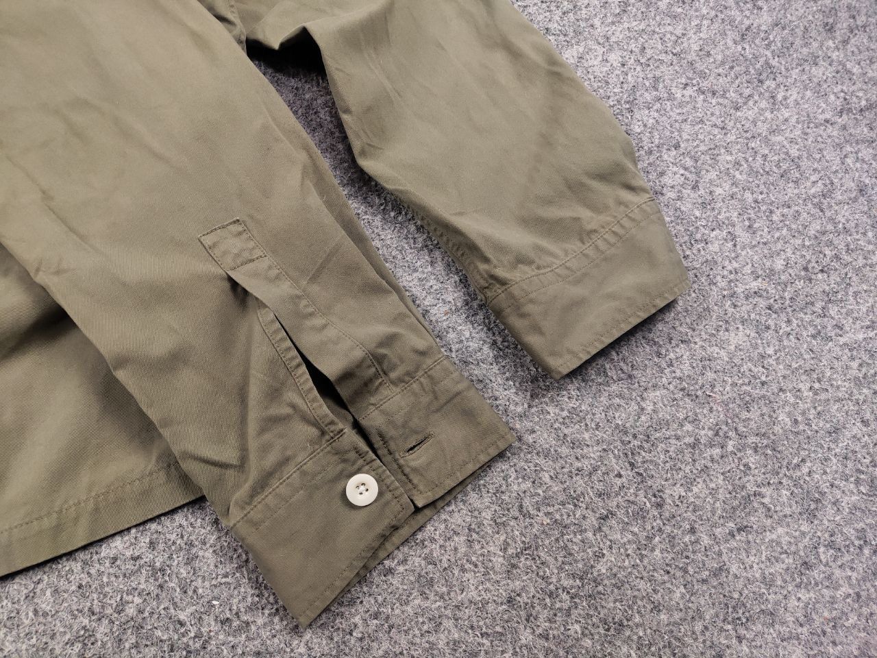 Japanese Brand Form & Thread Mens Overshirt Light Pocket Bottom Jacket Size US L / EU 52-54 / 3 - 13 Thumbnail