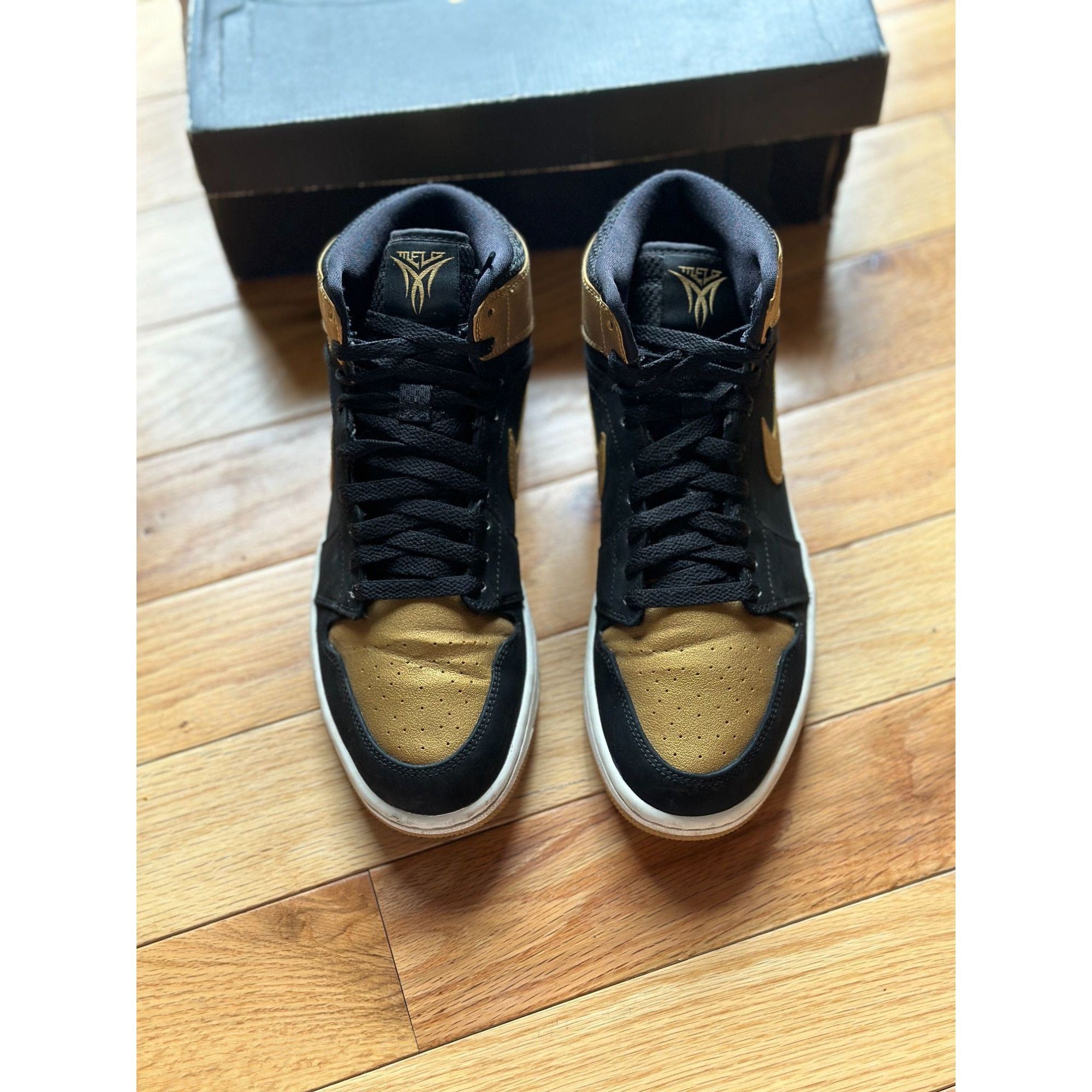Nike Air Jordan 1 Retro Melo PE Men’s 10 US [332550-026] 2014 REL Size US 10 / EU 43 - 4 Thumbnail
