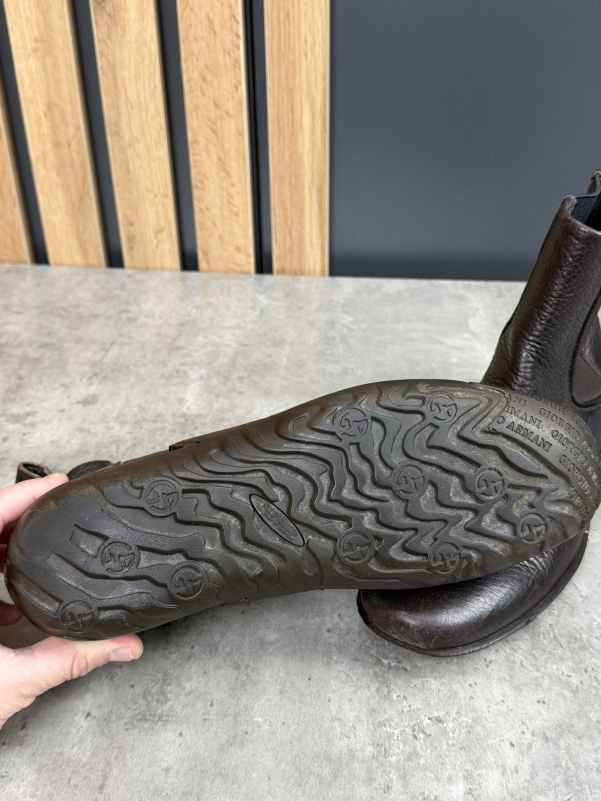 Giorgio Armani Giorgio Armani Brown Leather Chelsea Ankle Boots Unisex 39 Size US 6.5 / EU 39-40 - 12 Thumbnail