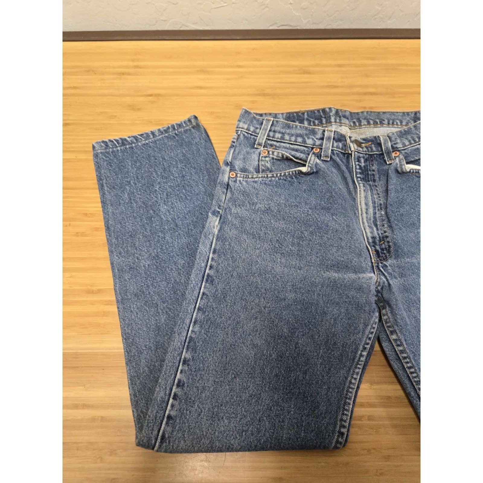 Levi's VINTAGE Levi's 505 Jeans Mens 32x32 Blue Denim Straight Leg Made USA 90s Size US 32 / EU 48 - 6 Thumbnail