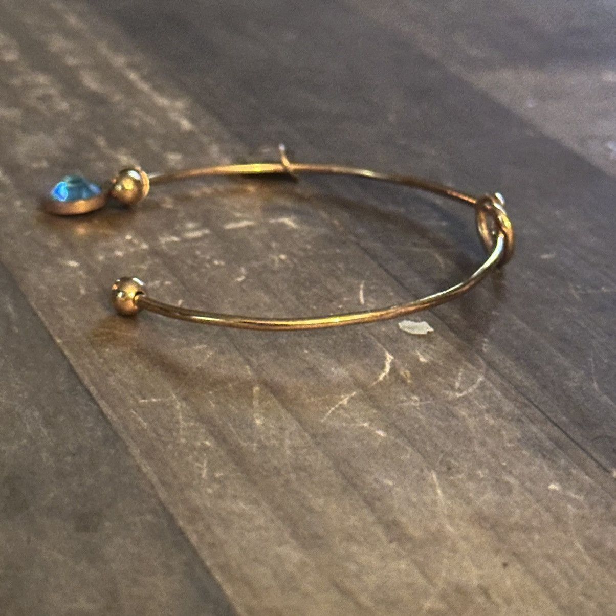 Other Gold tone I Love U Mom December birthstone knot bracelet Size ONE SIZE - 5 Thumbnail