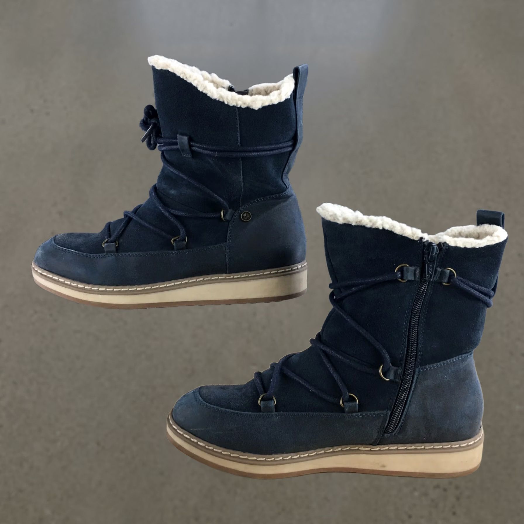 Vintage White Mountain Boots Womens 6.5 M Blue Topaz Leather Snow Boot Zip Fur Faux Leather Winter Snow Boot Women Size US 7 / IT 37 - 1 Thumbnail