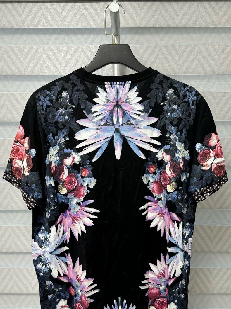 Other Givenchy Floral Short Sleeve Size US S / EU 44-46 / 1 - 5 Thumbnail