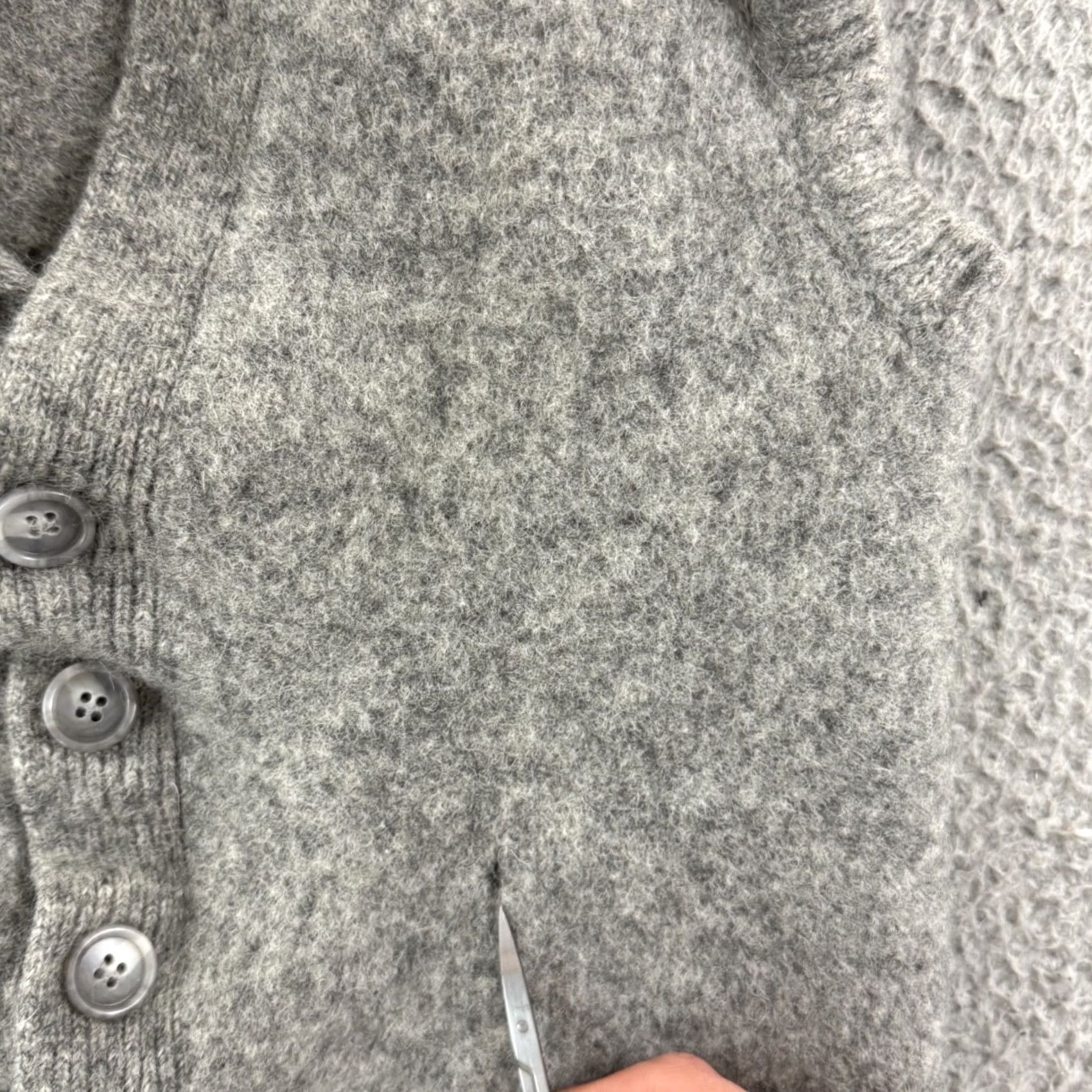 Vintage VINTAGE Centura Center Sweater Vest Girls Medium Gray Wool Knit 90s Preppy Size M / US 6-8 / IT 42-44 - 4 Thumbnail