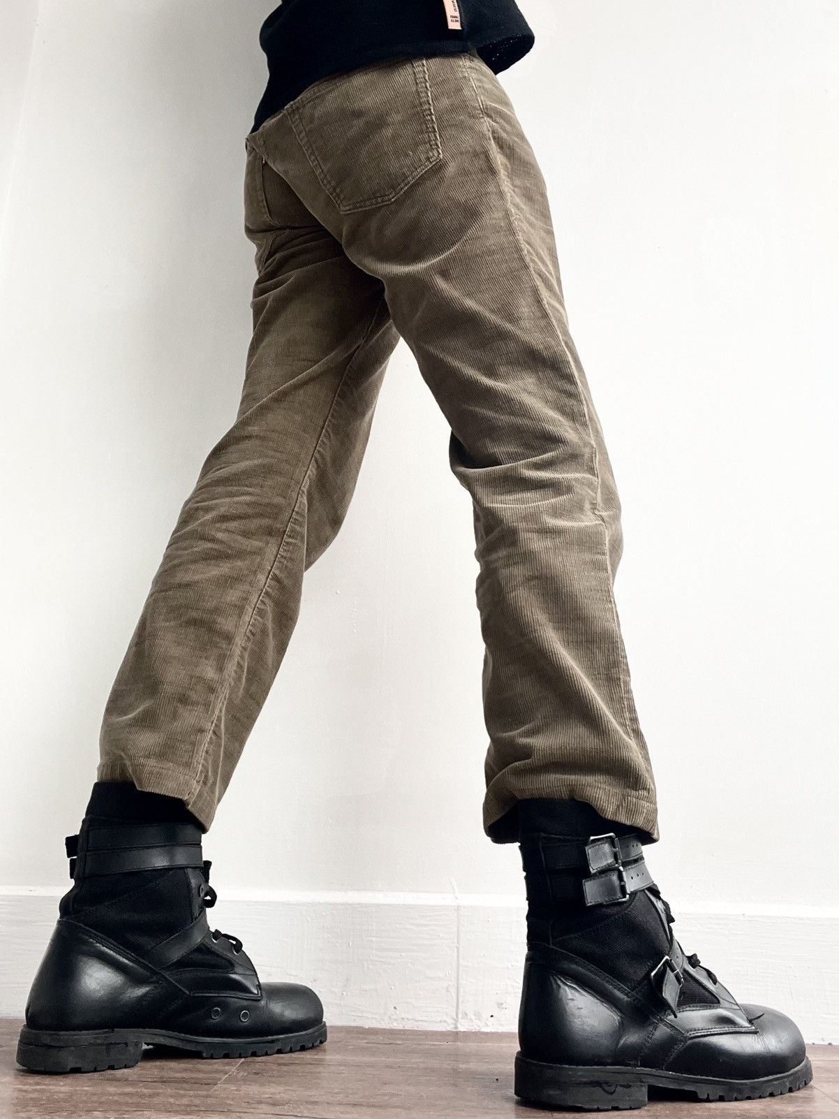 Number (N)ine Number (N)ine 'Pain' Corduroy Pants Size US 30 / EU 46 - 4 Thumbnail
