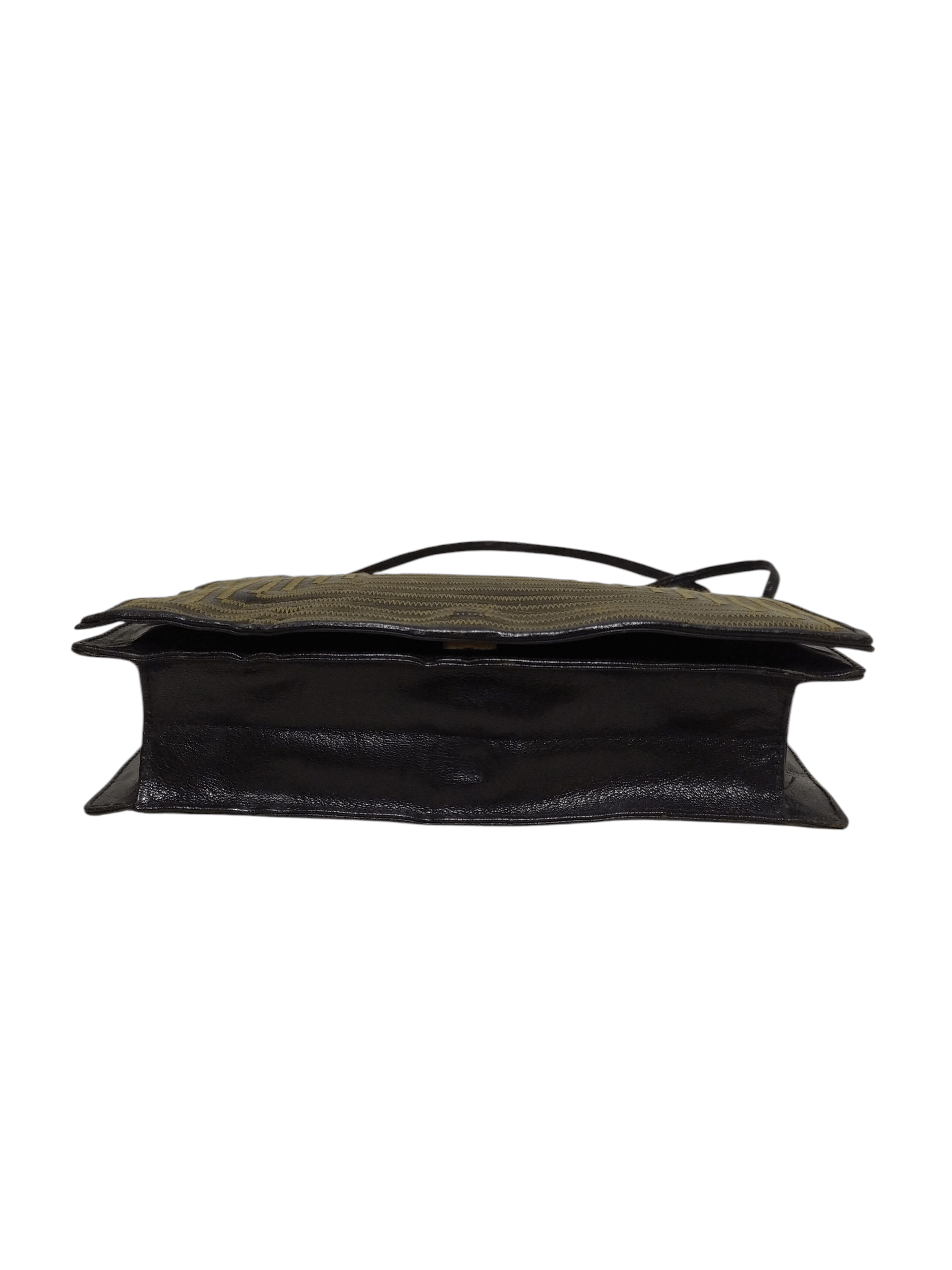 Fendi Vintage 80s FENDI Logo Envelope Patent Leather Crossbody Size ONE SIZE - 12 Thumbnail
