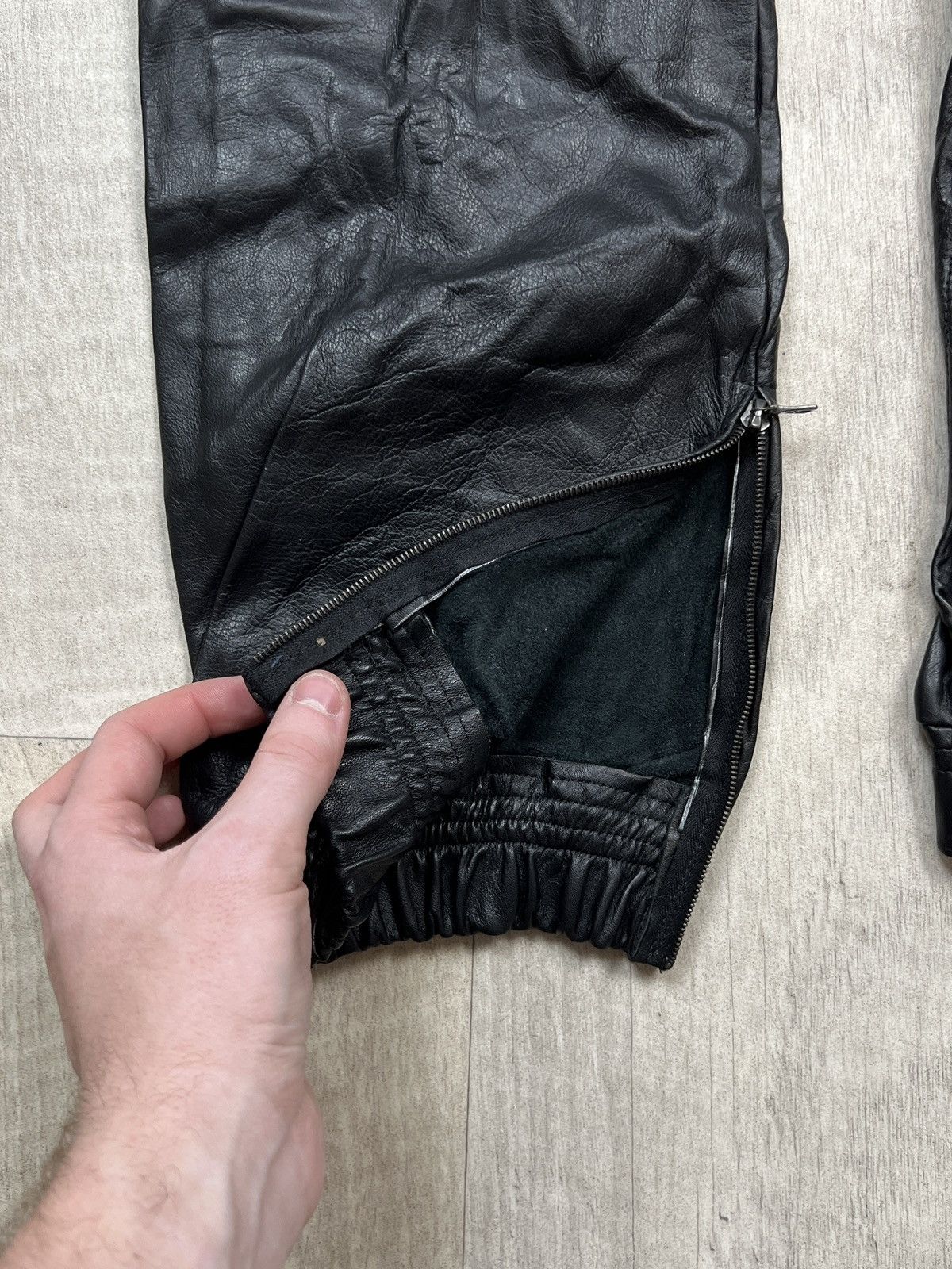 Kith KITH Made in USA Cowhide Leather Pants (Y0263) Size US 33 - 12 Thumbnail