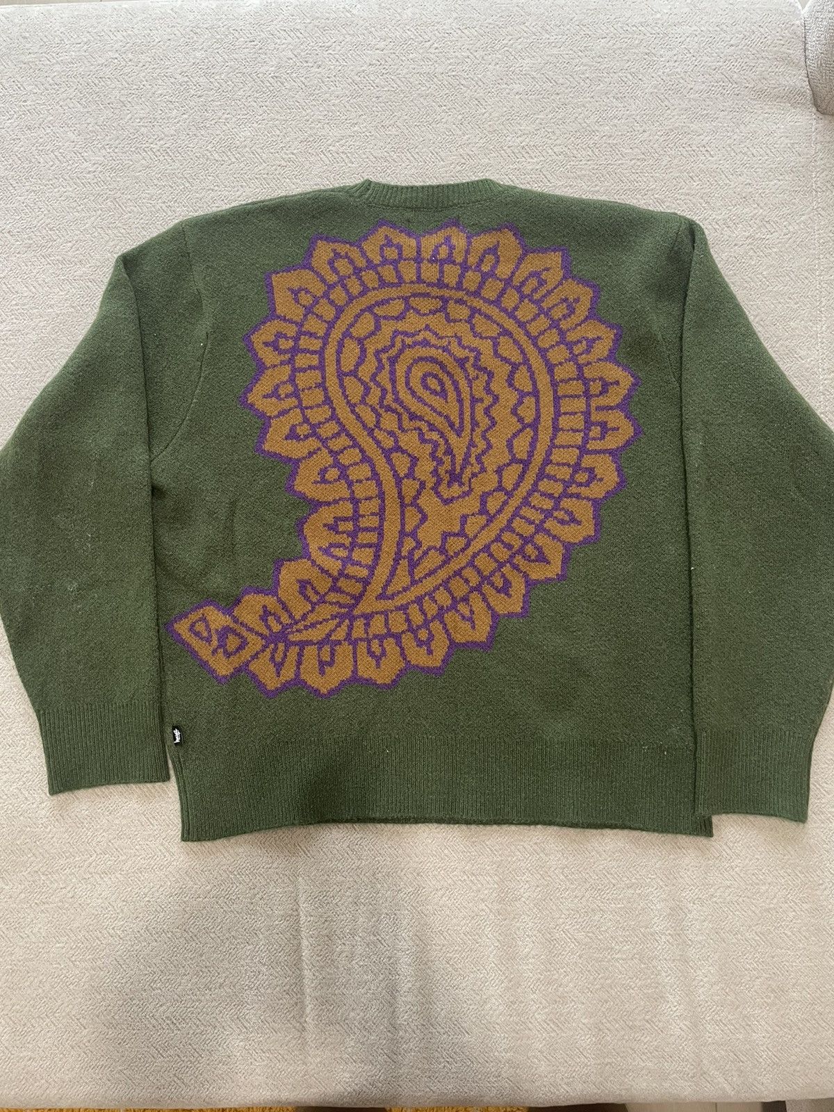 トップス STUSSY Paisley Sweater Stussy Wendel Paisley Crew Neck Sweatshirt | Urban Outfitters