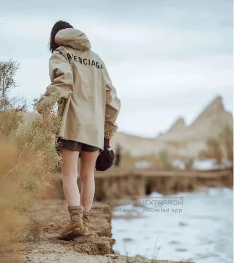 Balenciaga Balenciaga Khaki Windbreaker Jacket Size XS / US 0-2 / IT 36-38 - 8 Thumbnail