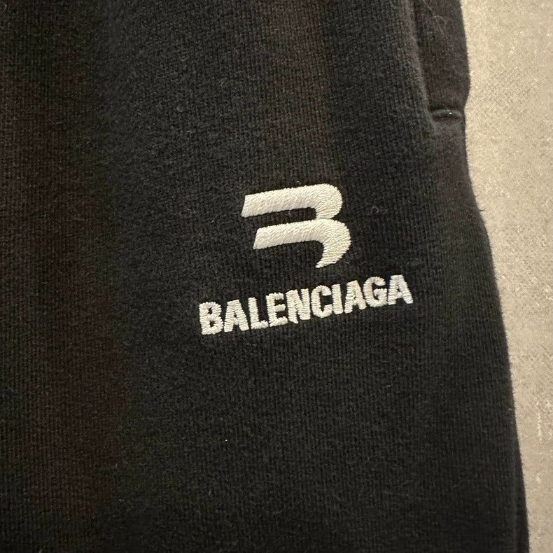 Balenciaga Balenciaga size S Solid Color Embroidered Letter Double Ho Size US 27 - 4 Thumbnail