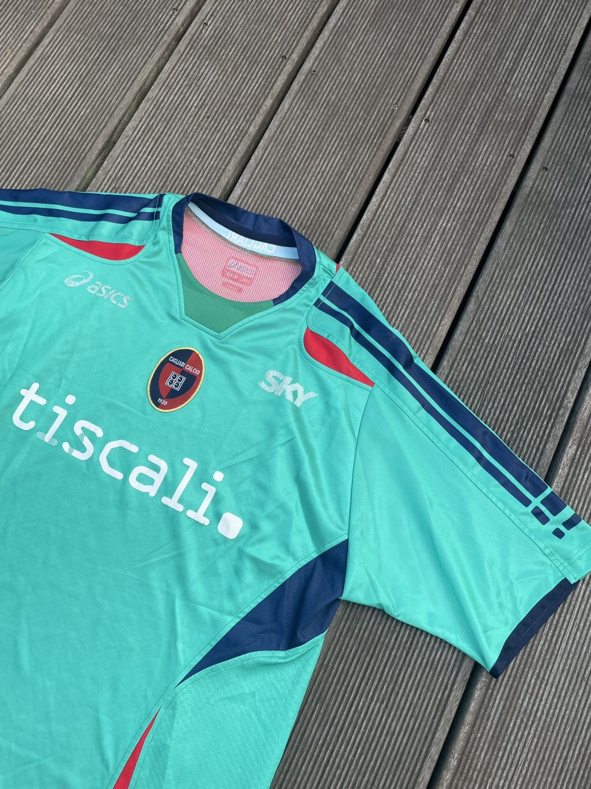 Asics 2006 - 07 Cagliari Third Shirt Size US M / EU 48-50 / 2 - 2 Thumbnail