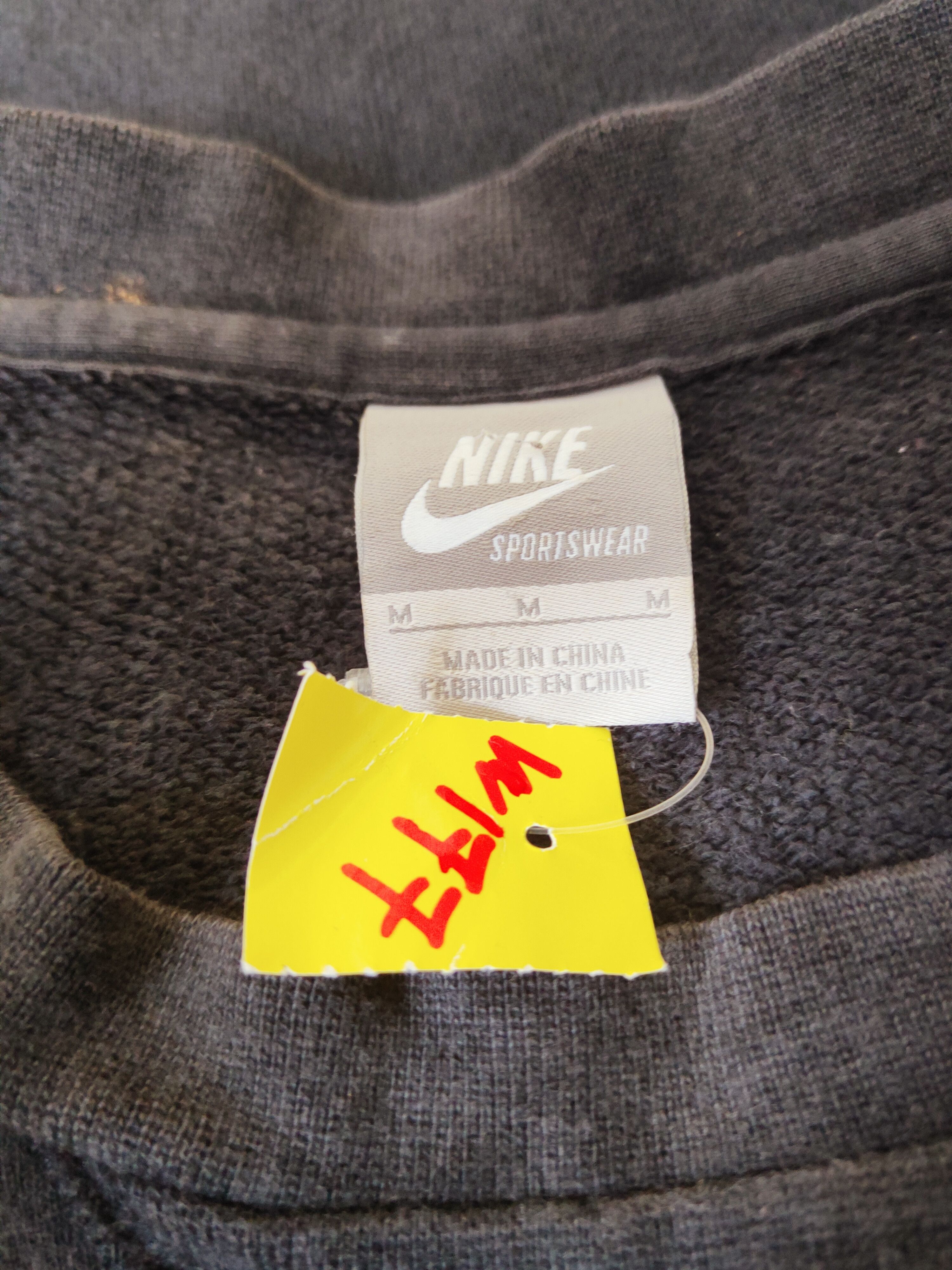 Nike Nike Black Faded Sweatshirts #W177DL Size US M / EU 48-50 / 2 - 14 Thumbnail