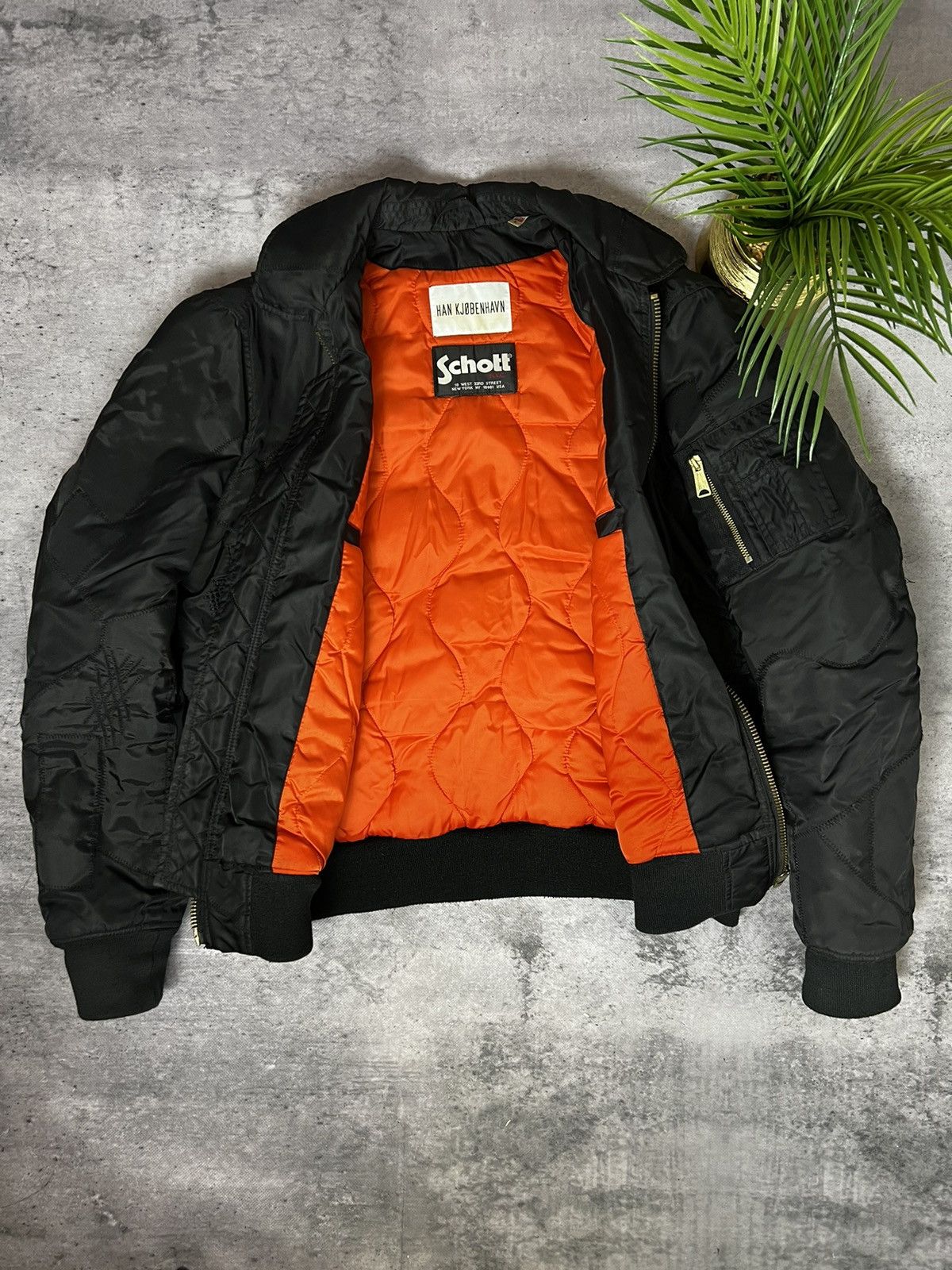 Han Kjobenhavn × Schott Schott x Han Kjøbenhavn patchwork MA-1 military jacket Size US L / EU 52-54 / 3 - 7 Thumbnail