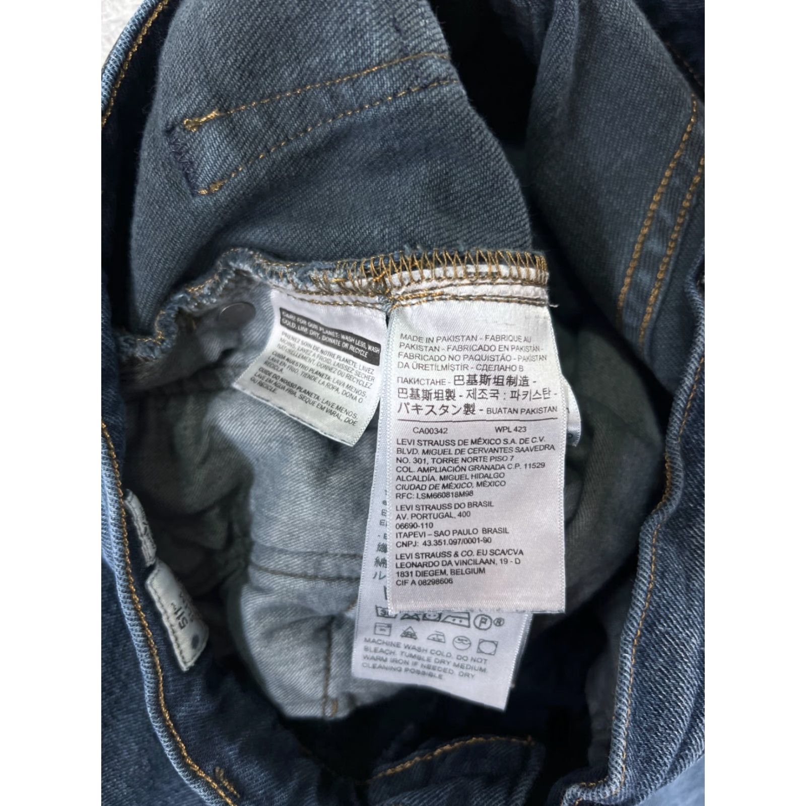 Levi's Levi's Jeans Adult 28 Blue Denim Slim 511 Cotton Blend 5-Pocket Design Mens Regular Blue Jeans 32 Inseam 34 Len Size US 28 / EU 44 - 5 Thumbnail