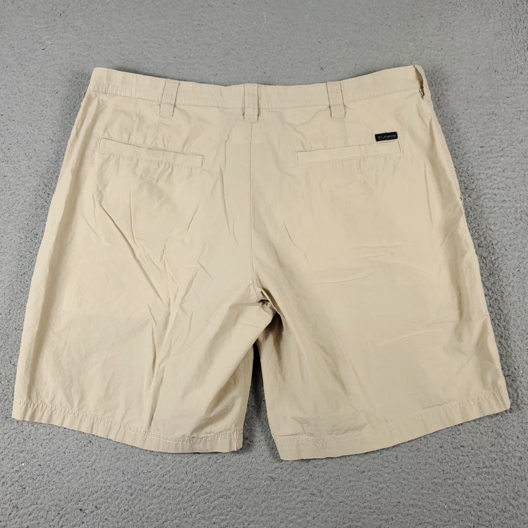 Vintage Vintage Columbia Men's Shorts Size 40 Beige Casual Flat Front Chino Size US 40 / EU 56 - 7 Thumbnail