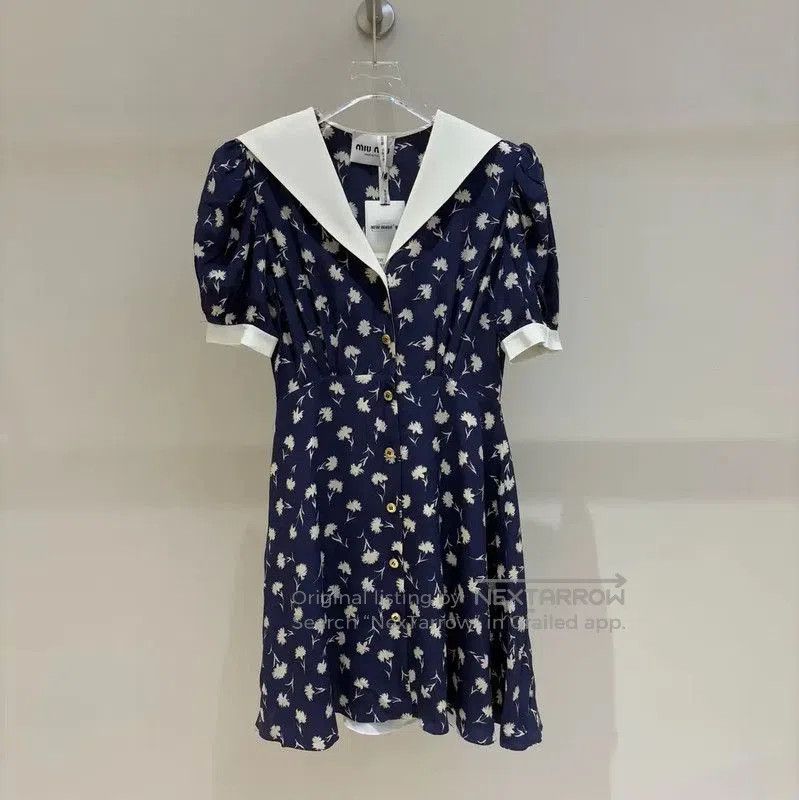 Miu Miu Miu Miu Floral Logo Short Sleeve Dress . Size S / US 4 / IT 40 - 1 Thumbnail