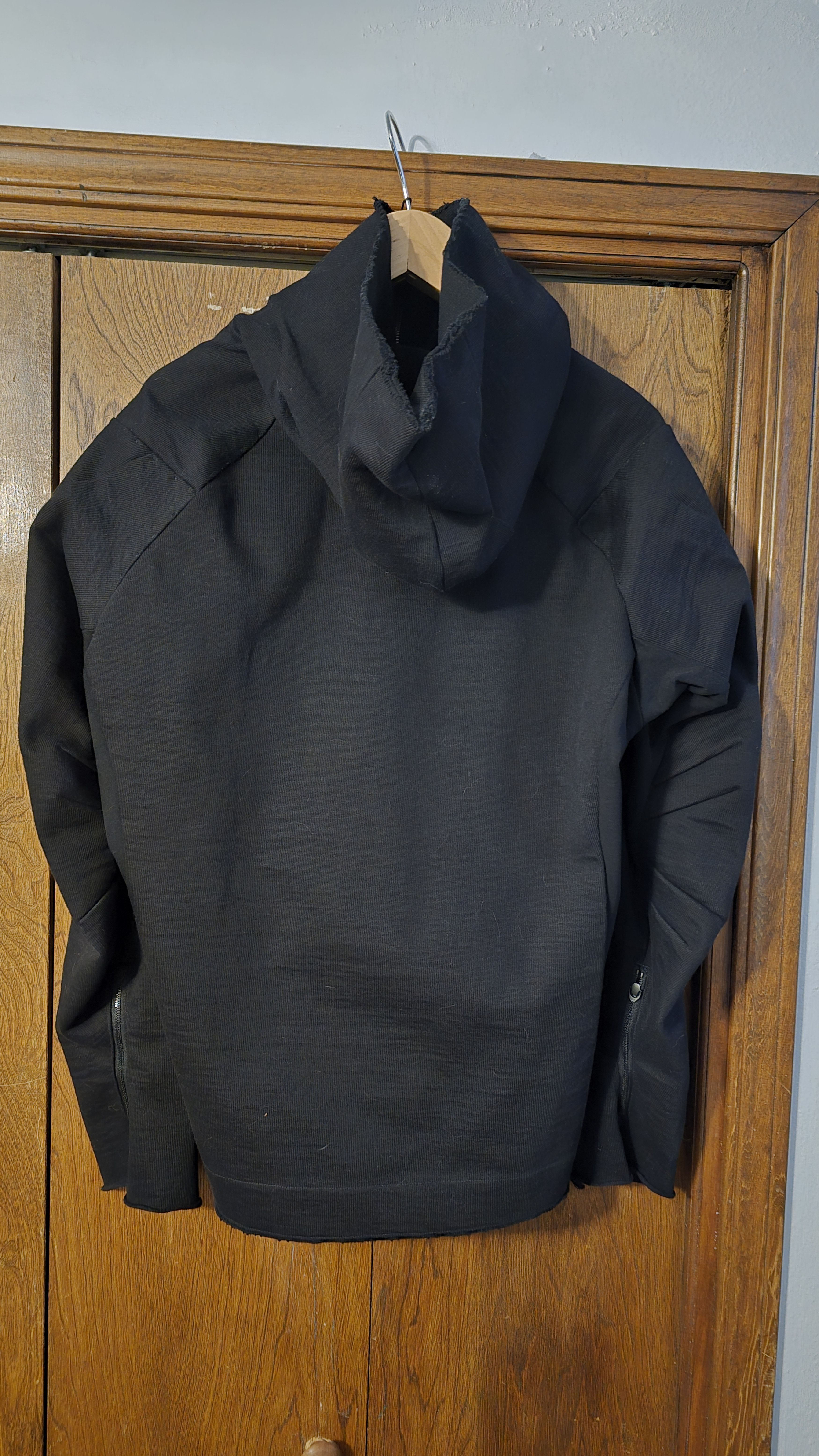 再入荷！DEVOA（デヴォア） Hooded jacket Heavy jersey | DEVOA（デヴォア） | MERCURY Qube /  マーキュリー キューブ
