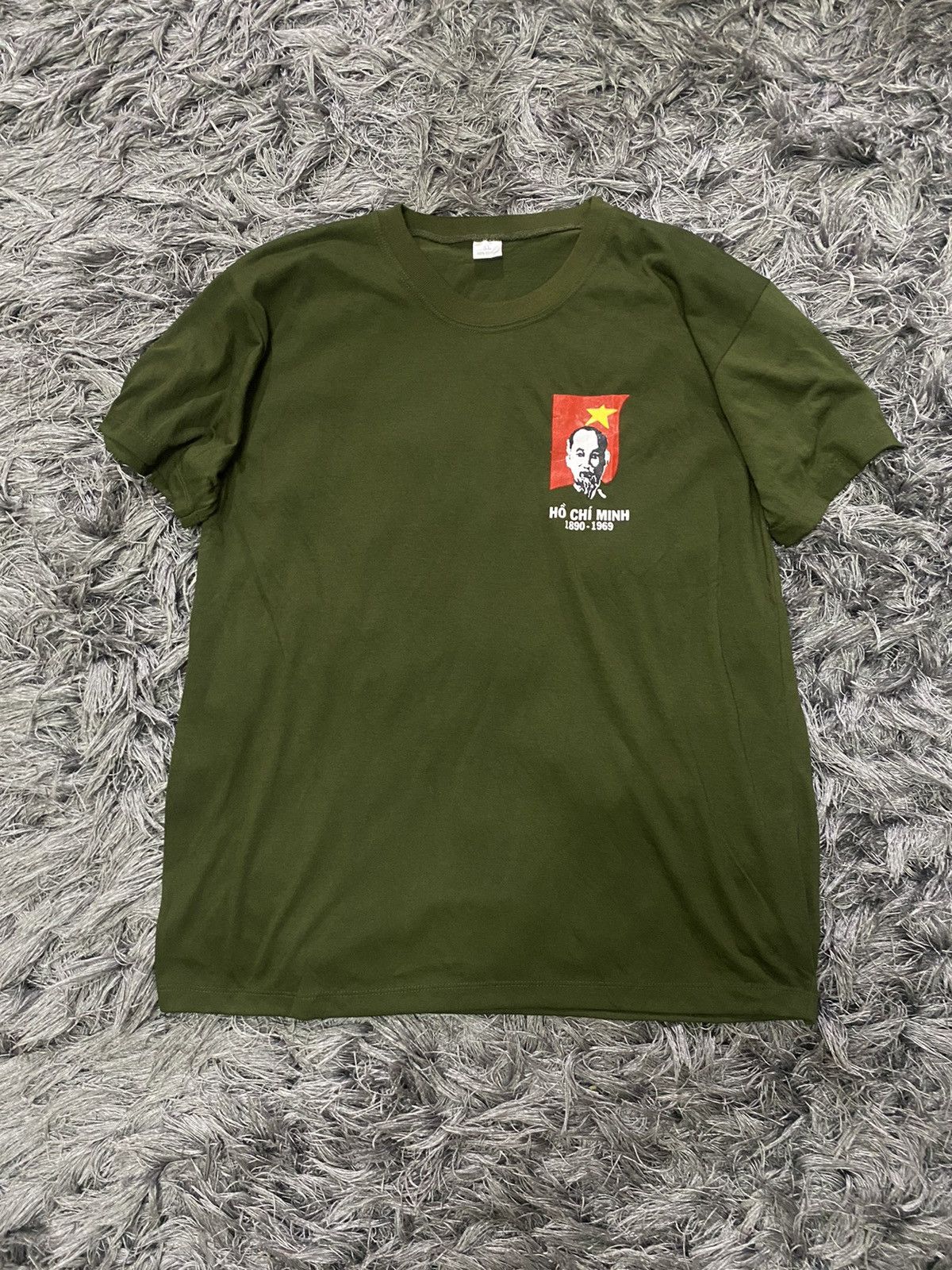 image of Vintage 90's Dictator President Vietnam Ho Chi Minh in Dark Green, Men's (Size XL)