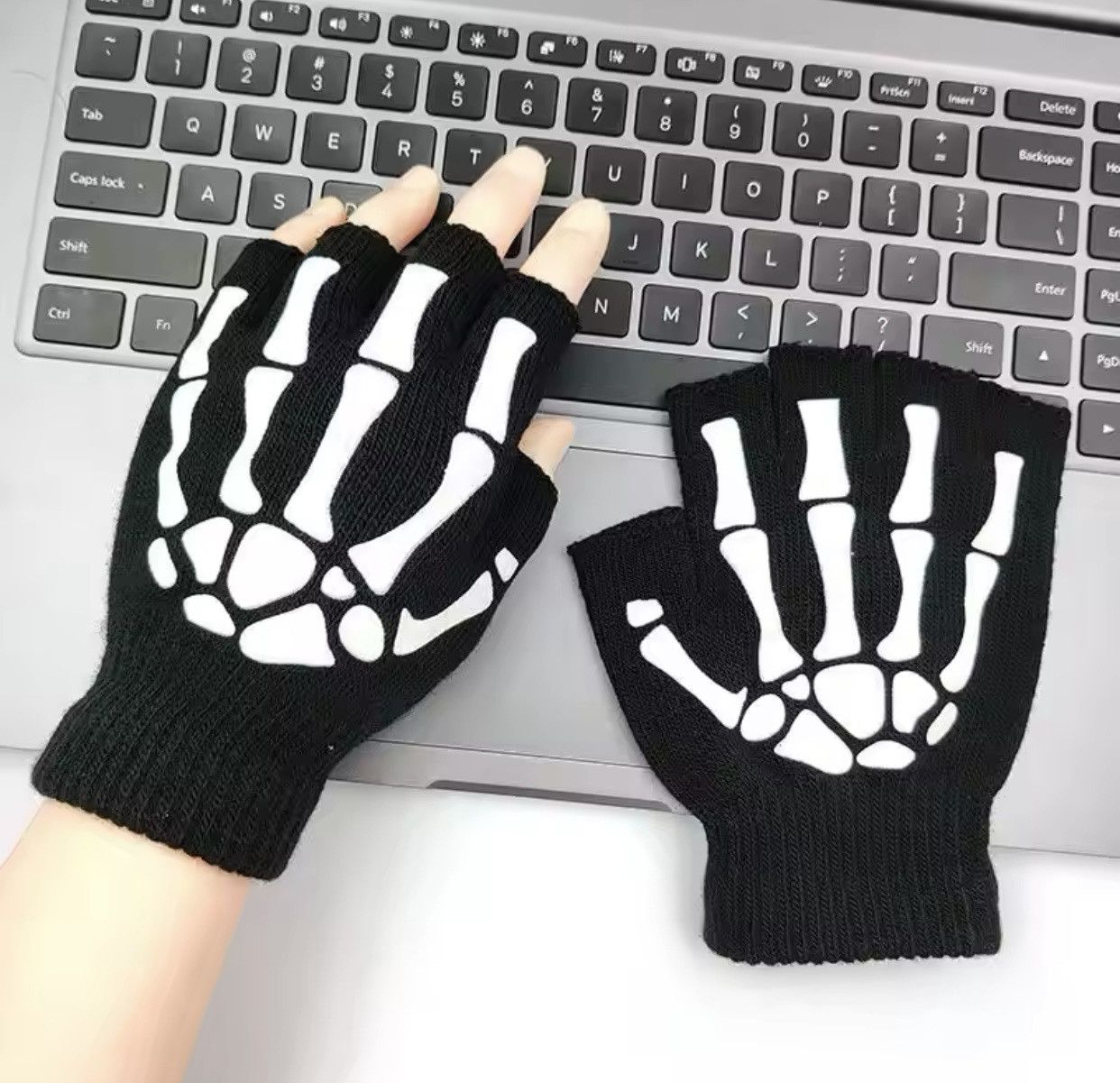 Japanese Brand Half Finger Skull Skeleton Gloves Size ONE SIZE - 8 Thumbnail