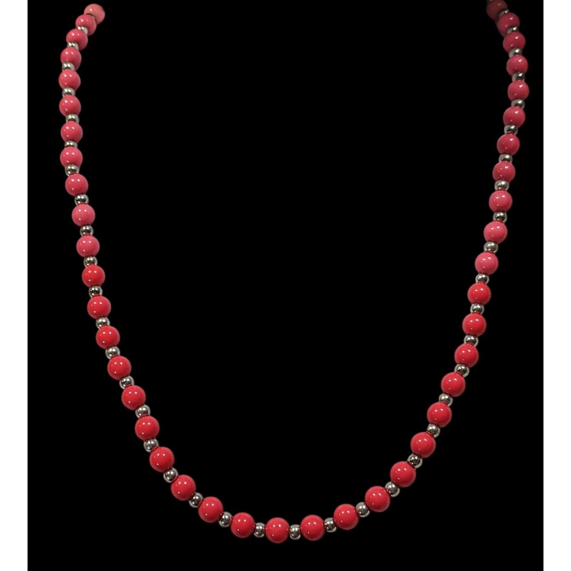 Other Vintage Pink And Red Beaded Necklace With Silver Tone Accent Size ONE SIZE - 2 Thumbnail