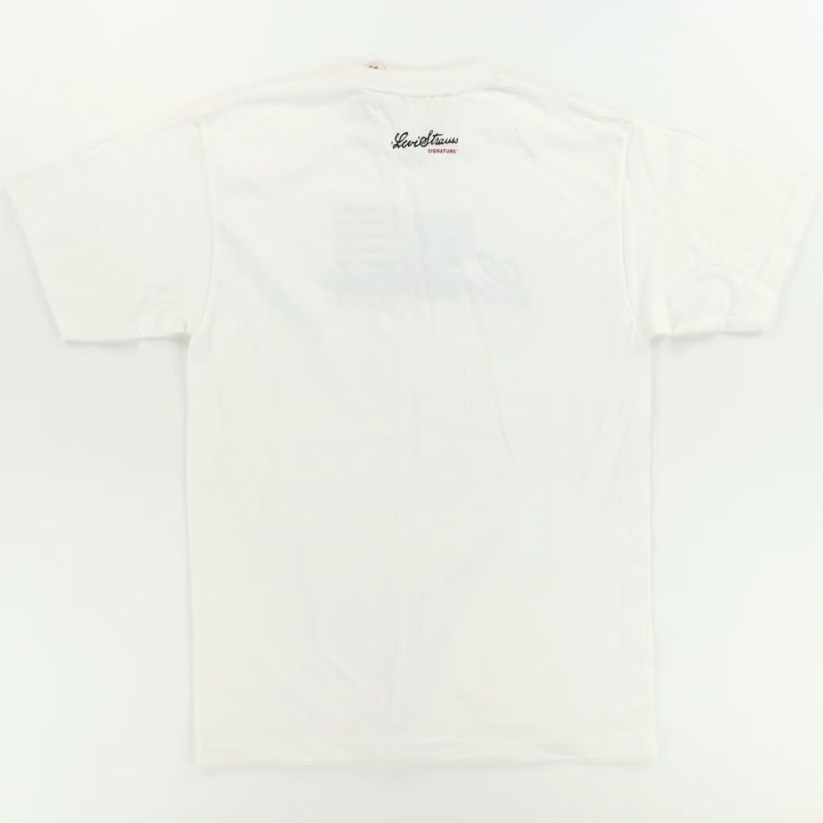 Vintage VINTAGE Levis Signature Made in US Solid T-Shirt White Men's XL Size US XL / EU 56 / 4 - 4 Thumbnail