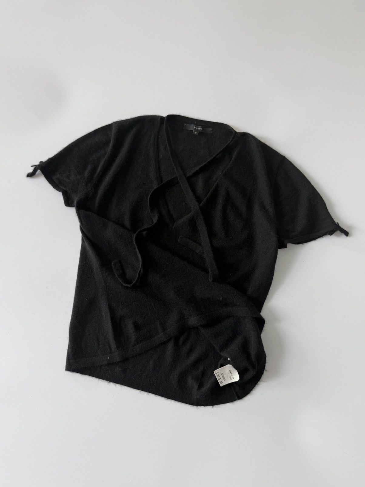 Gucci Gucci by Tom Ford V-Neck Cashmere Summer Knit with Ribbon Size S / US 4 / IT 40 - 4 Thumbnail