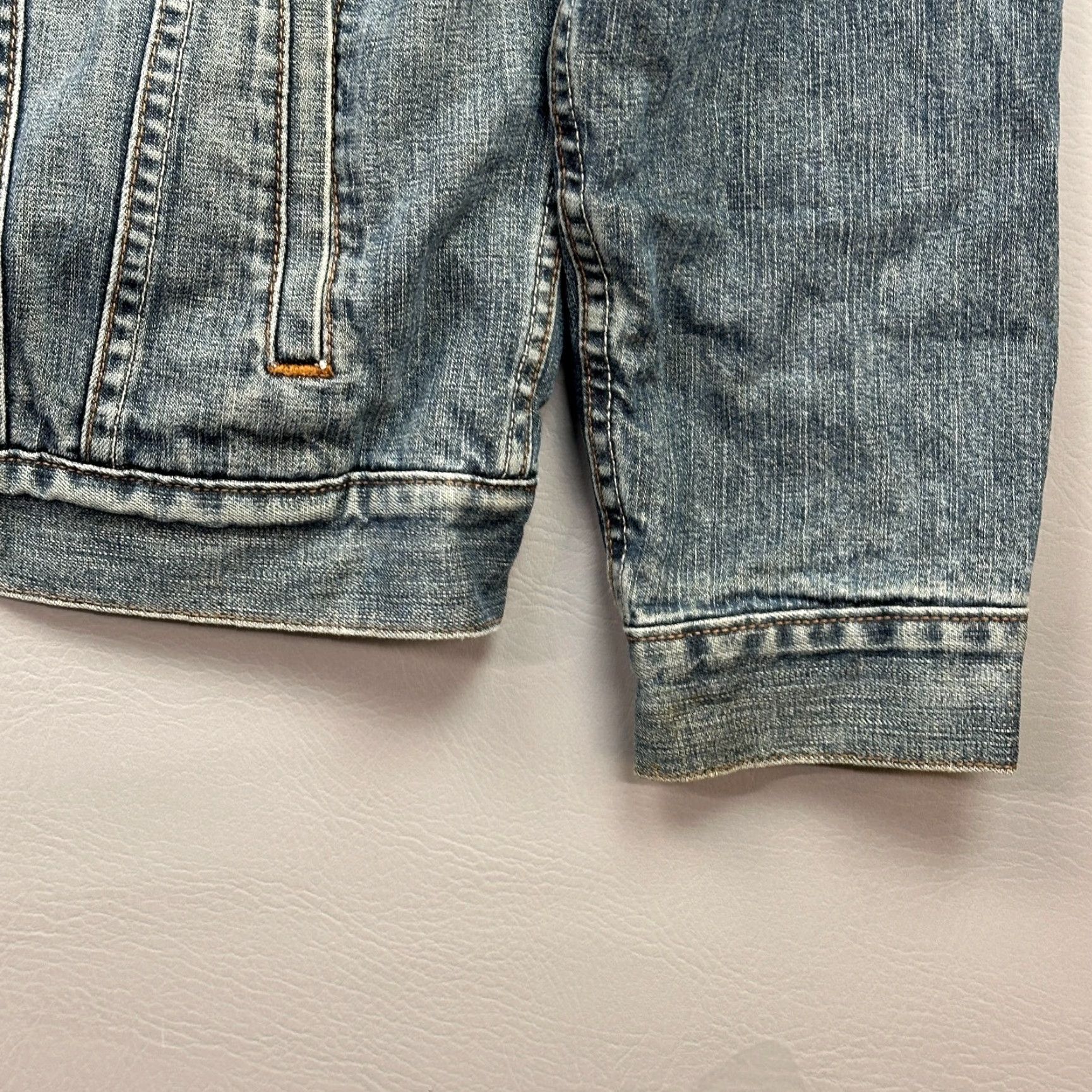 Gap Vintage Gap Jacket Mens S Denim Trucker Lined Sherpa Fleece Y2K Cool Casual Biker 80s 90s USA Mens Size US S / EU 44-46 / 1 - 3 Thumbnail