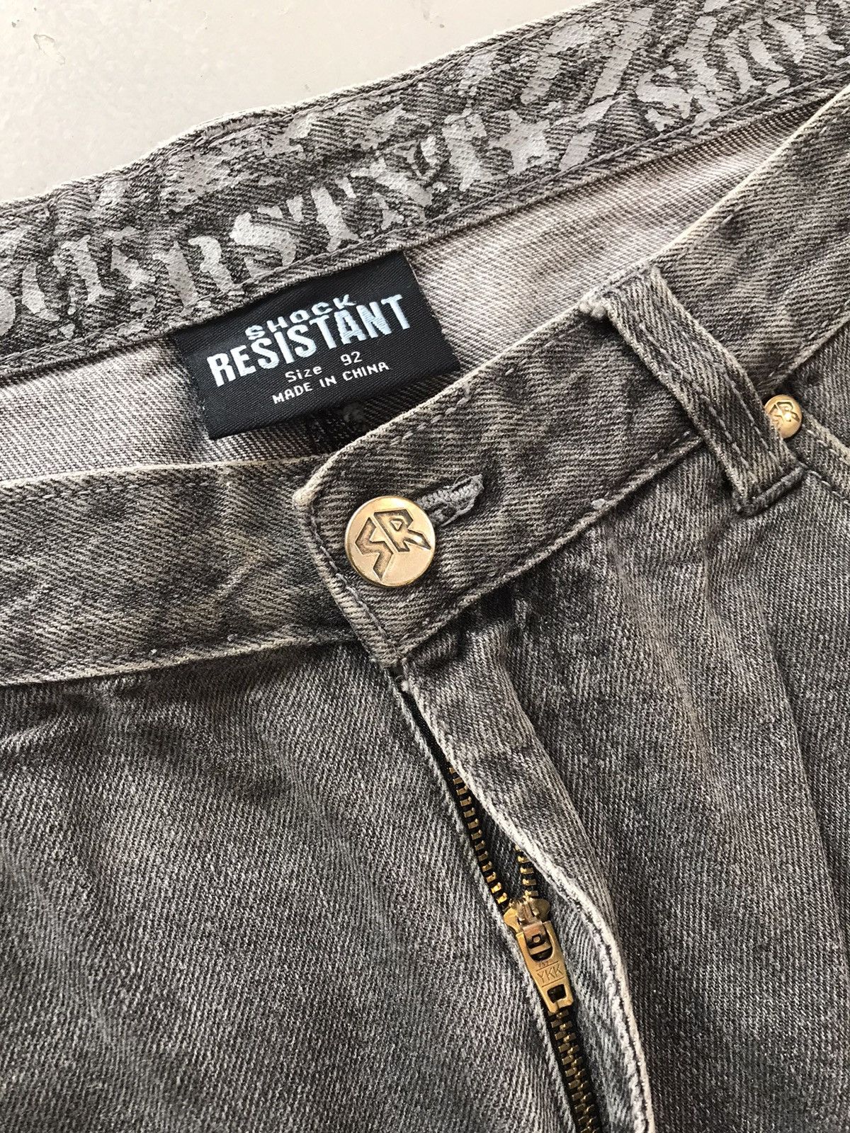 Designer × Vintage Vintage shock resistant embroidered jort Size US 35 - 8 Thumbnail