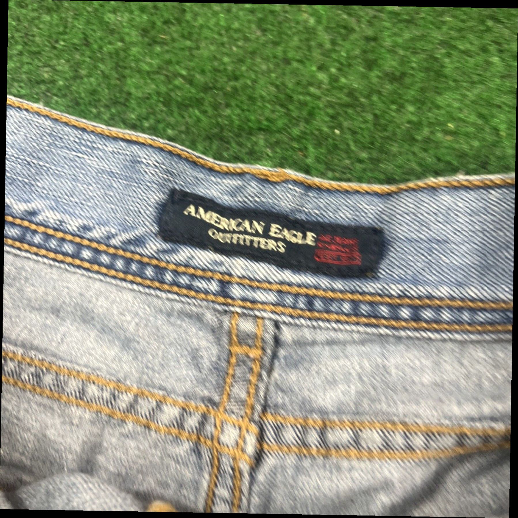 American Eagle Outfitters American Eagle Shorts Size 4 Shortie Stretch Distressed 28in Size 27" / US 4 / IT 40 - 7 Thumbnail