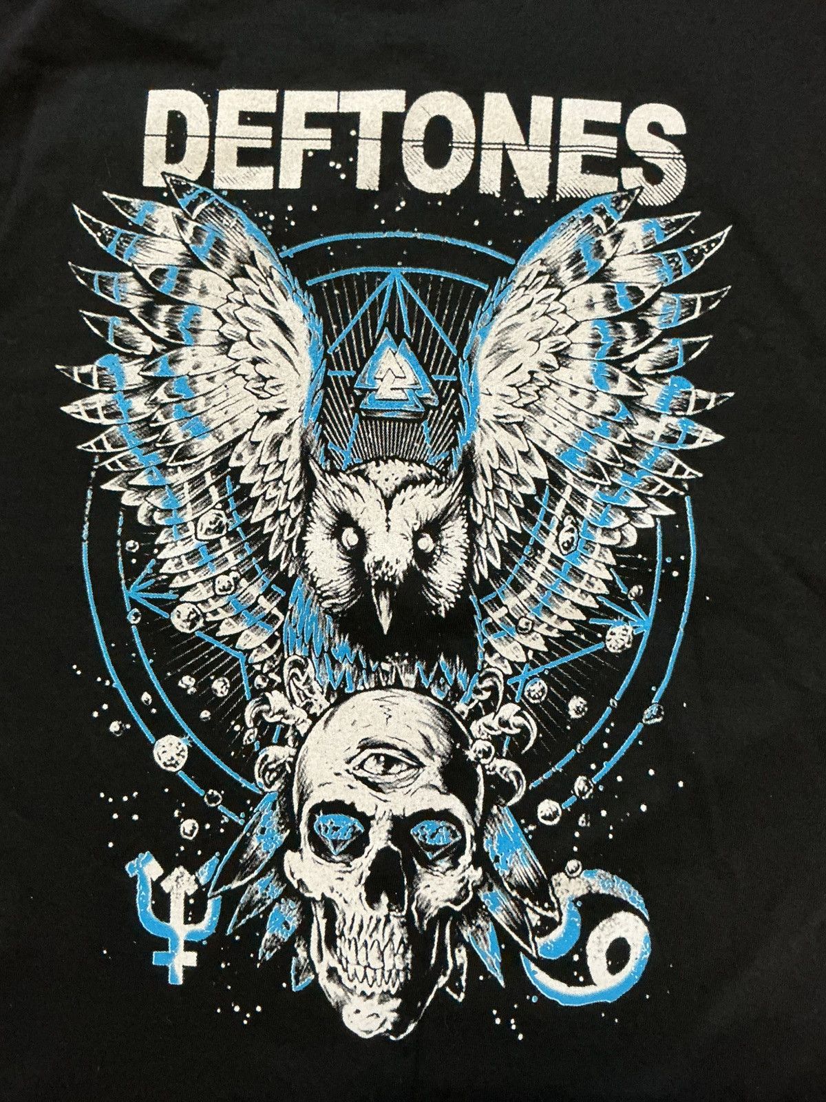 Band Tees Deftones North American Tour 2025 Metal Band T-Shirt Size US L / EU 52-54 / 3 - 5 Thumbnail