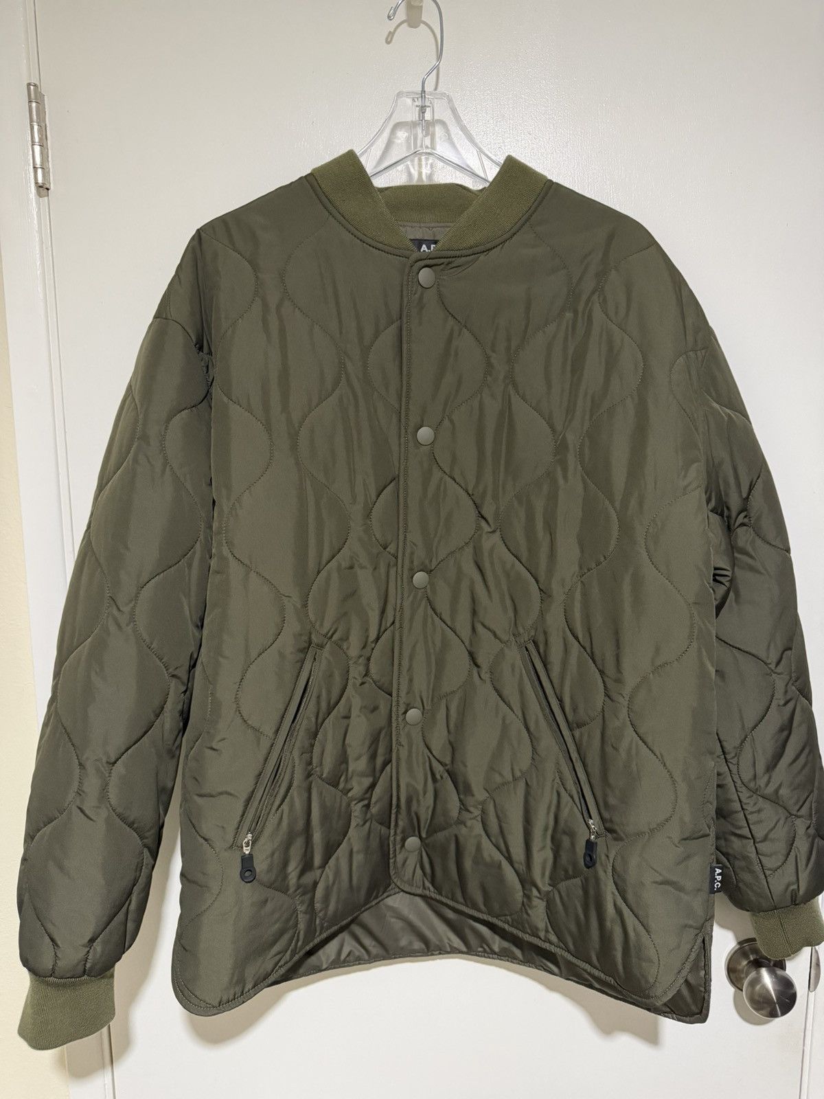 A.P.C. A.P.C. Florent Quilted Bomber Jacked Olive Large New Size US L / EU 52-54 / 3 - 1 Thumbnail